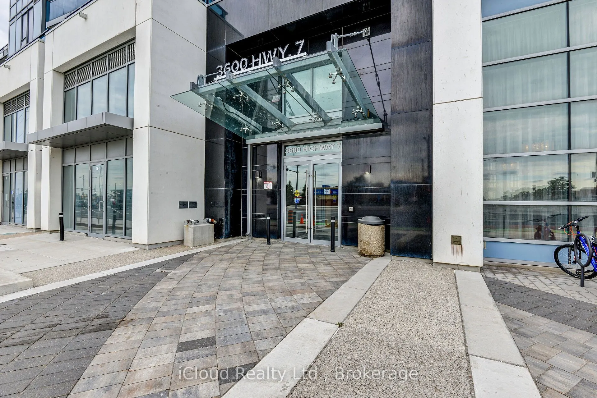3600 Highway 7 Road, #3208