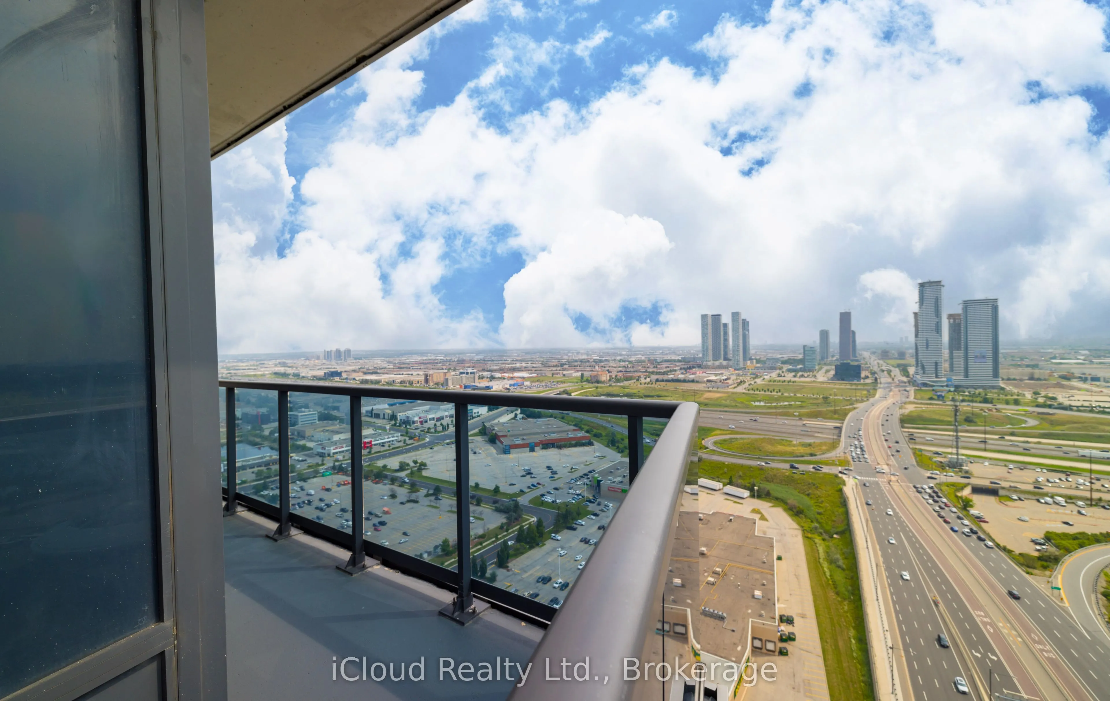 3600 Highway 7 Road, #3208
