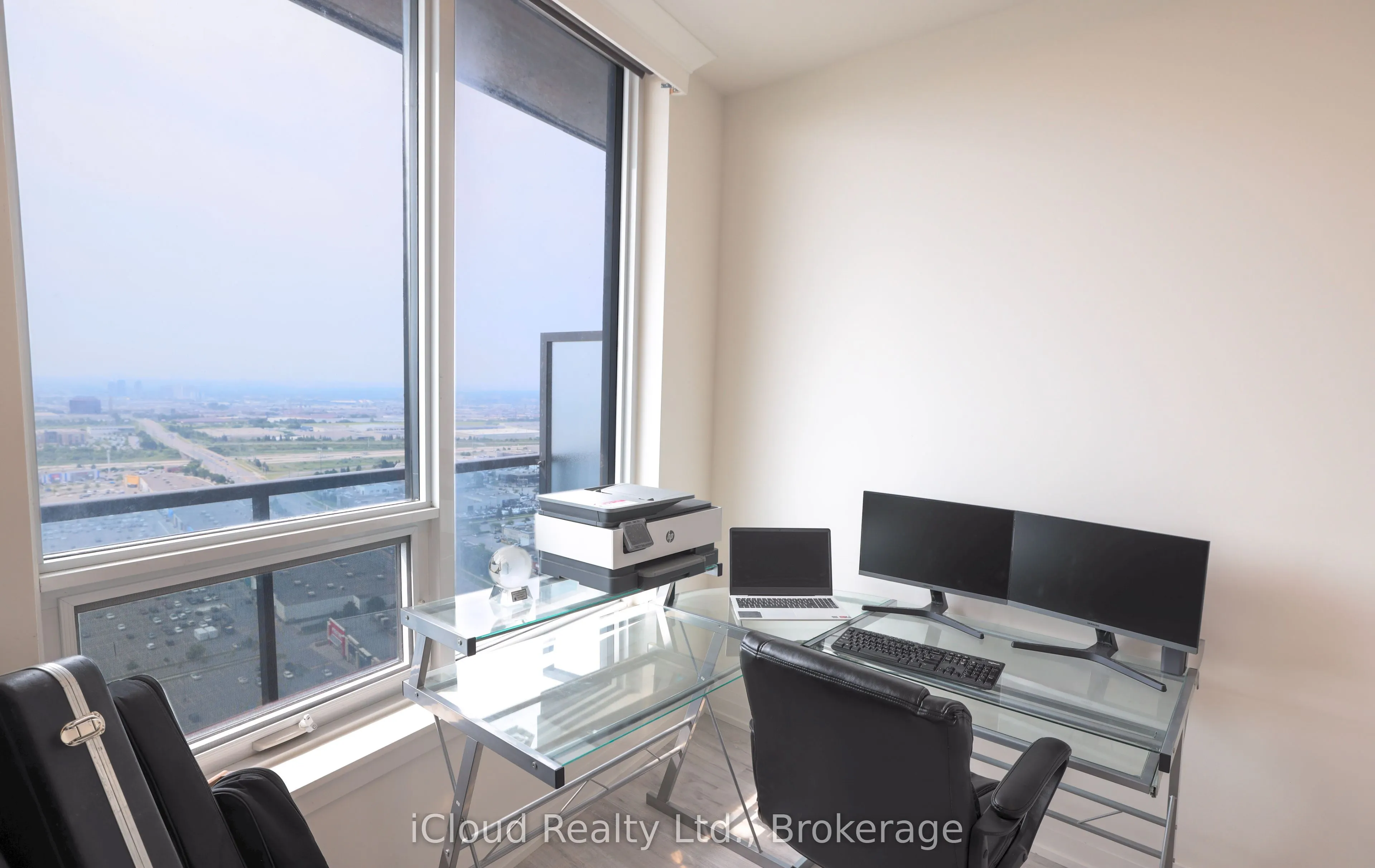 3600 Highway 7 Road, #3208