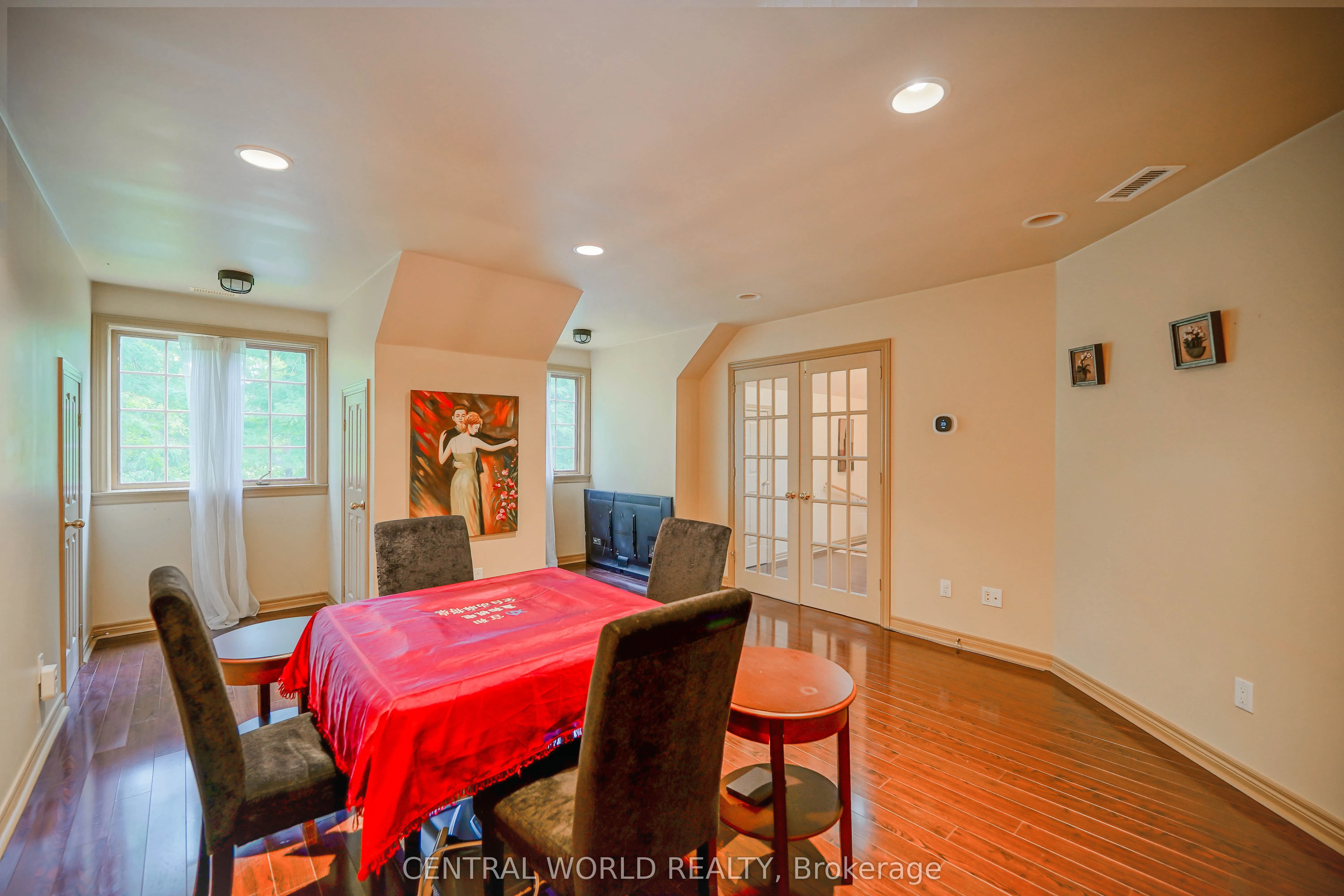 54 Ridgewood Drive