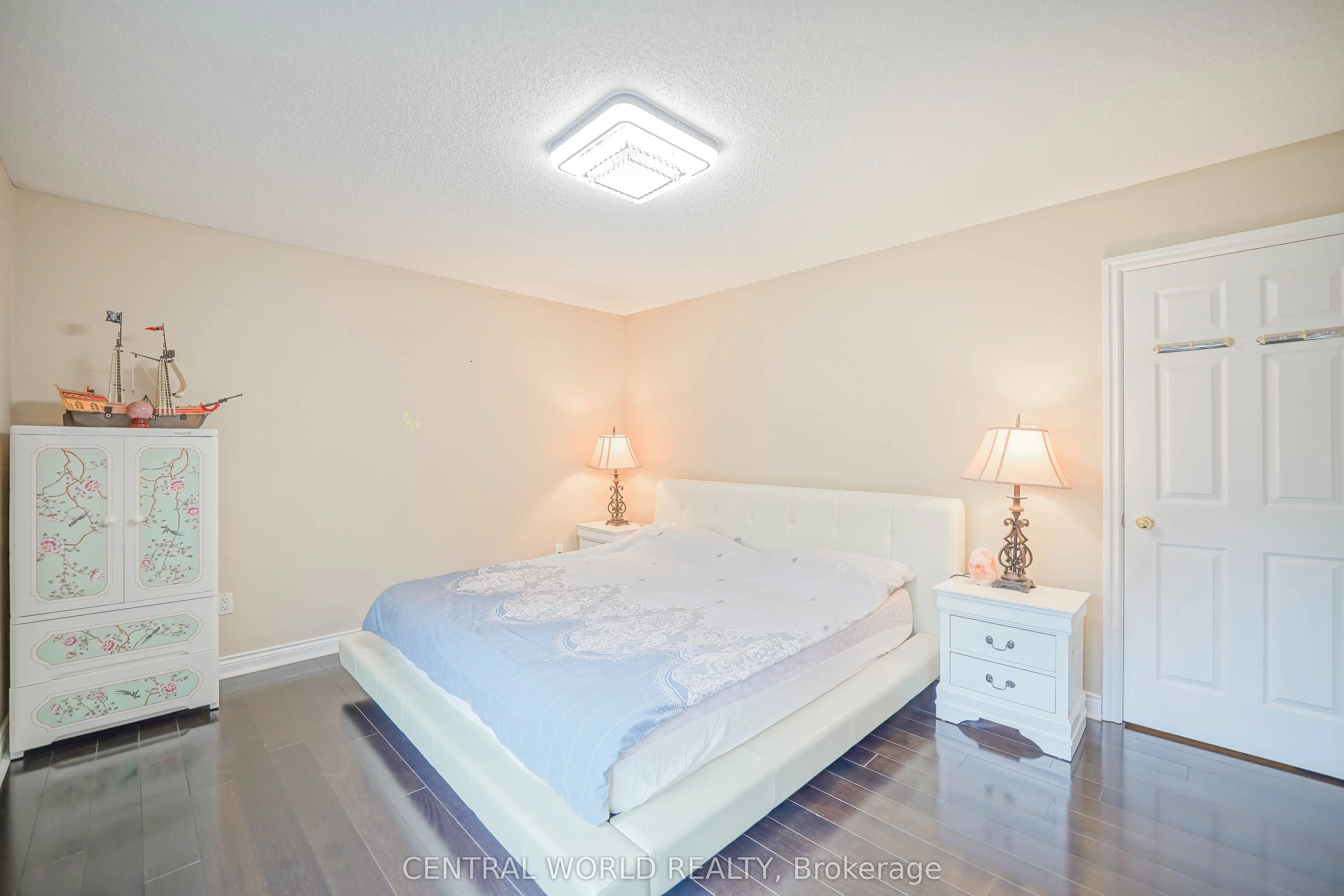 54 Ridgewood Drive