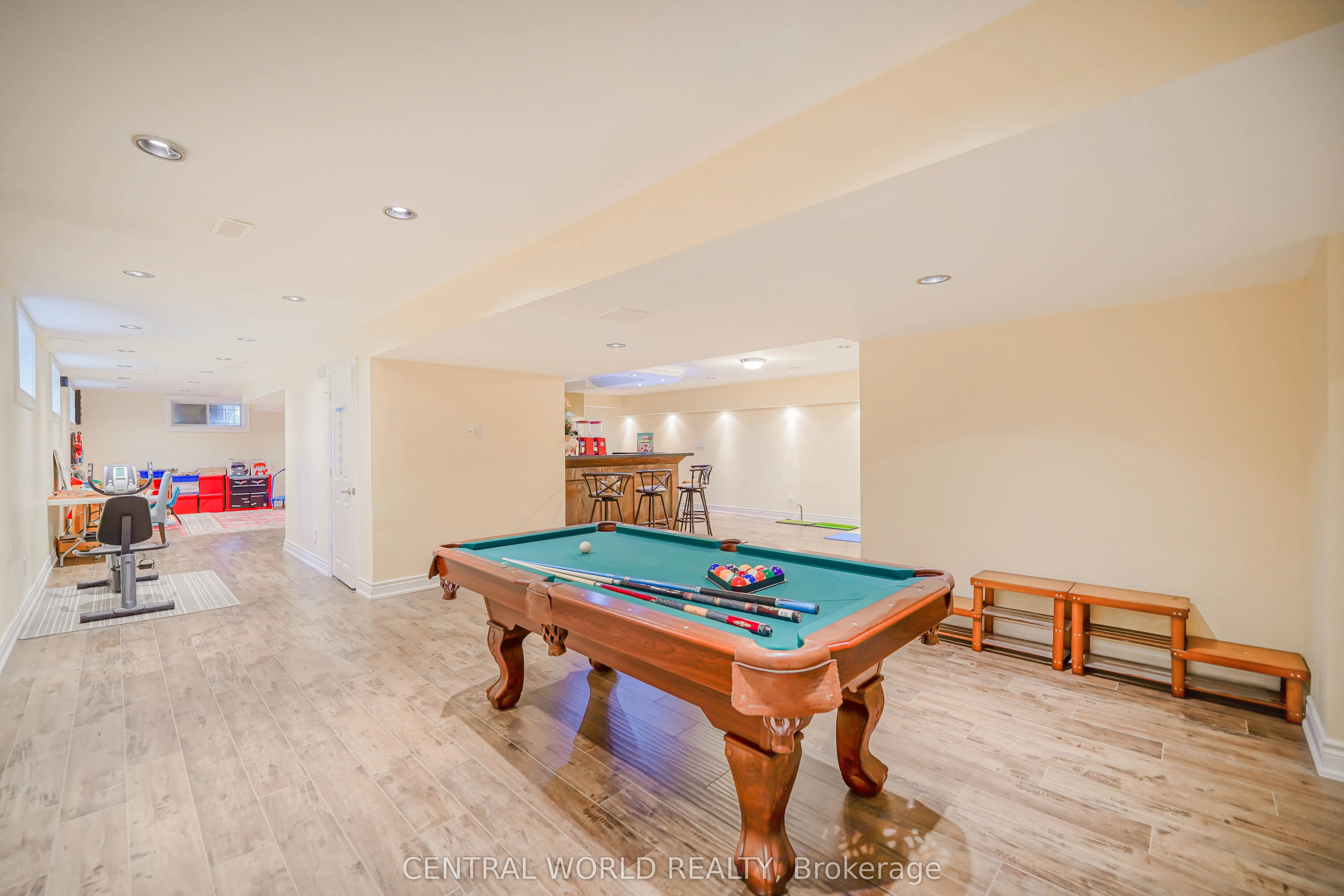 54 Ridgewood Drive