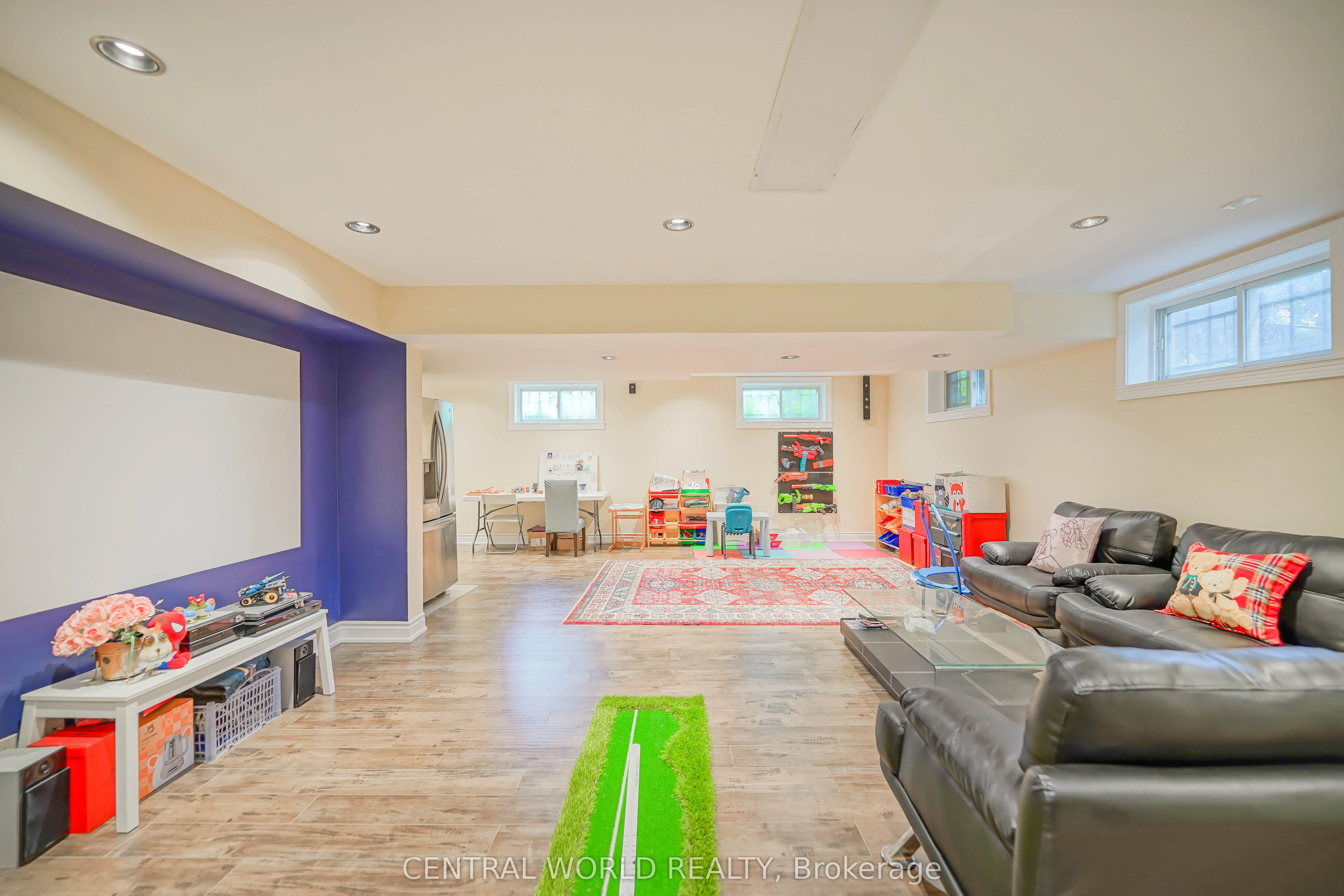 54 Ridgewood Drive