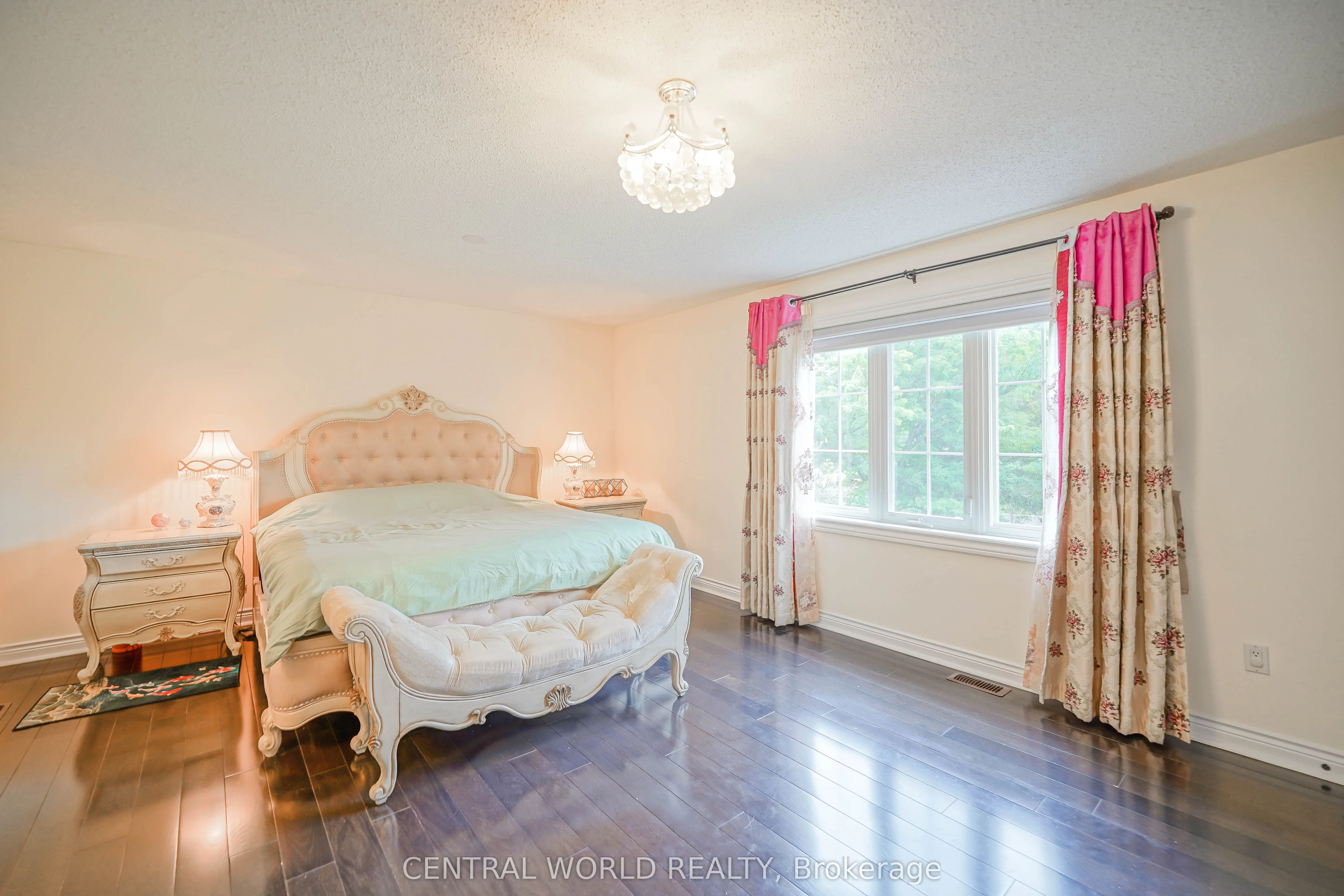 54 Ridgewood Drive