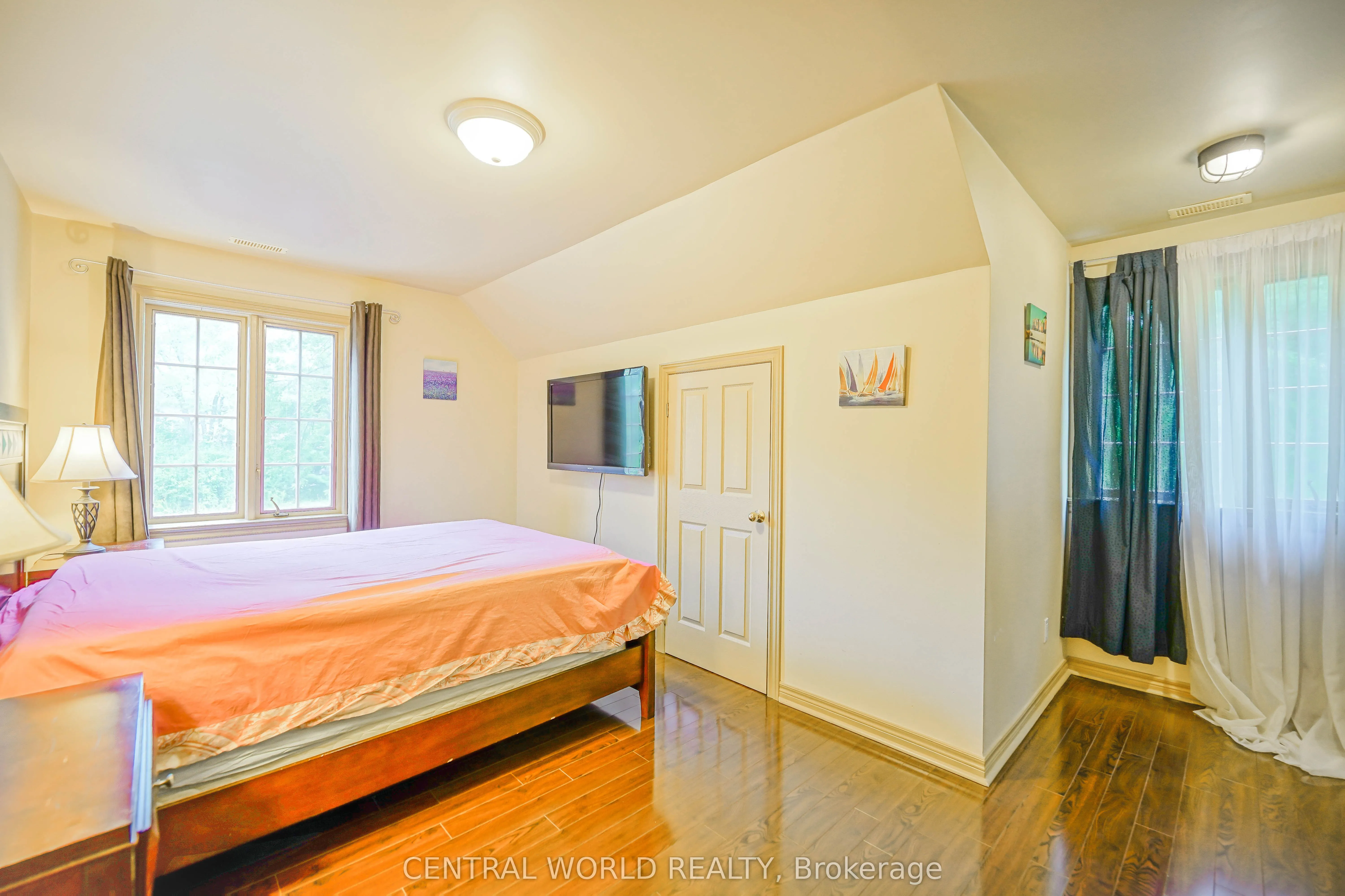 54 Ridgewood Drive