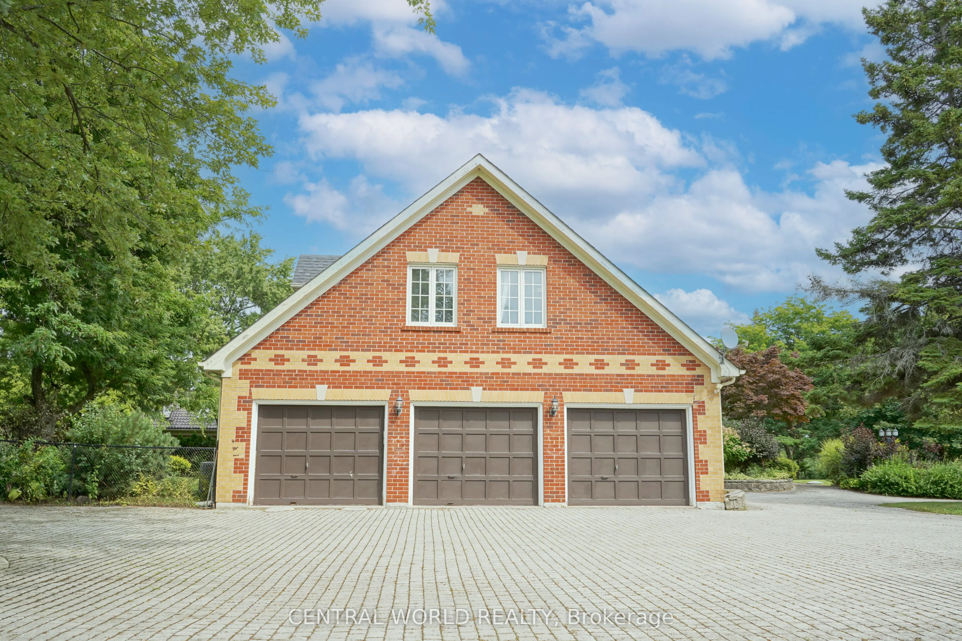 54 Ridgewood Drive