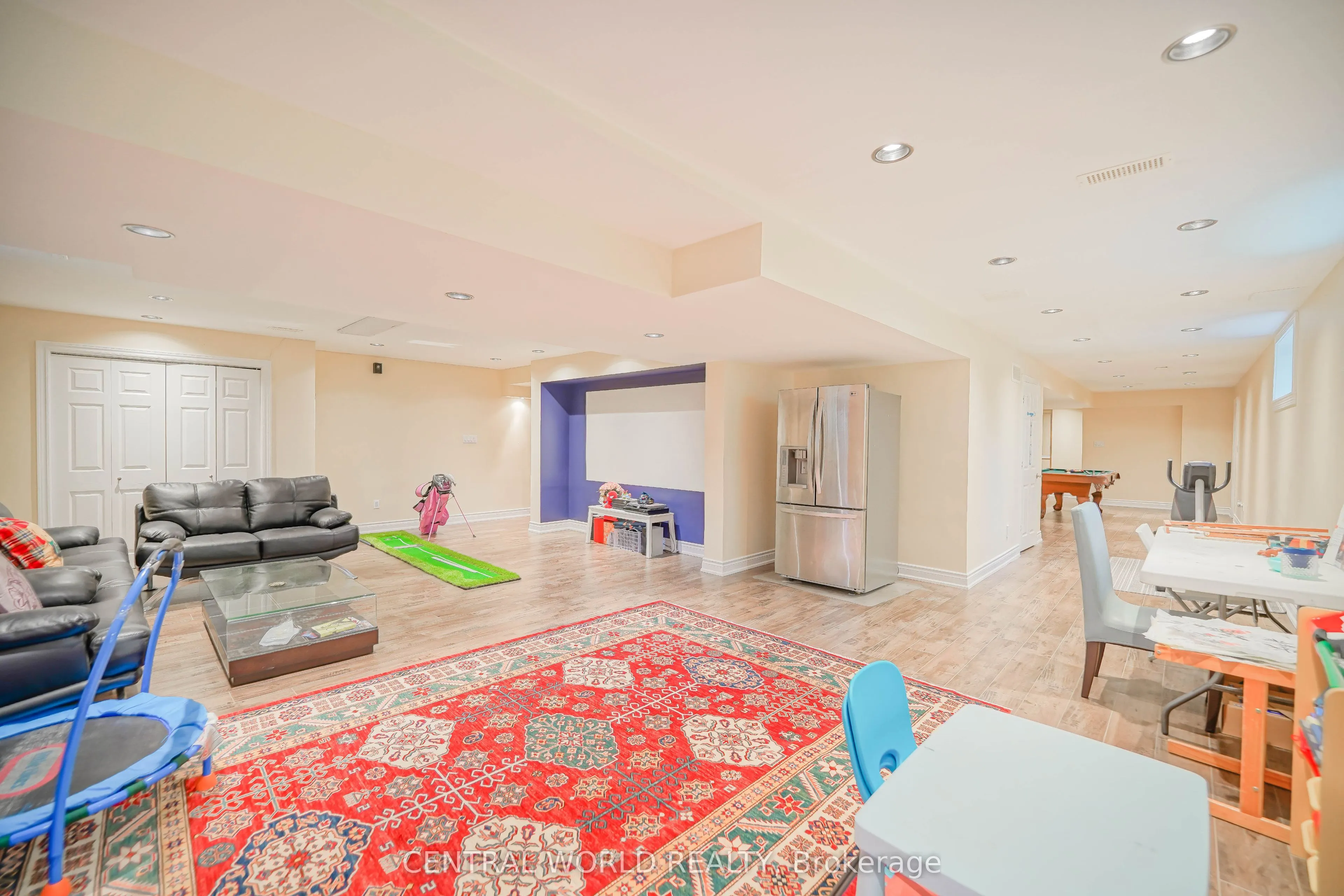 54 Ridgewood Drive