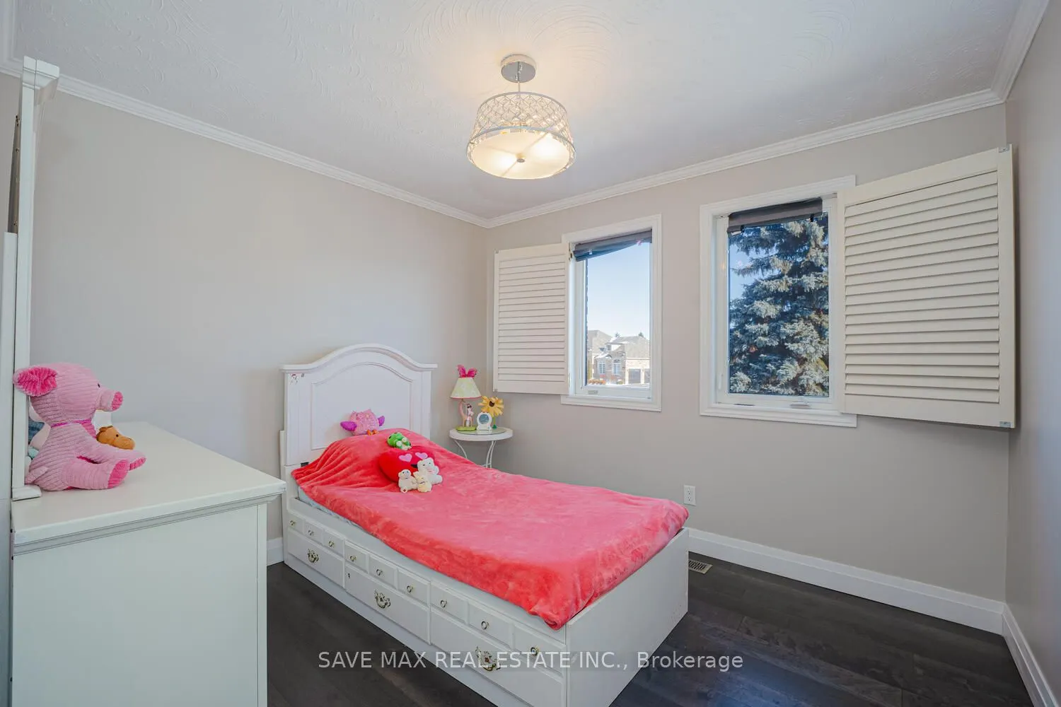 5 Kathryn Court