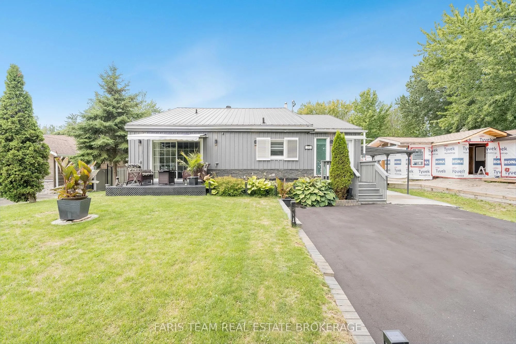 210 Parkview Drive