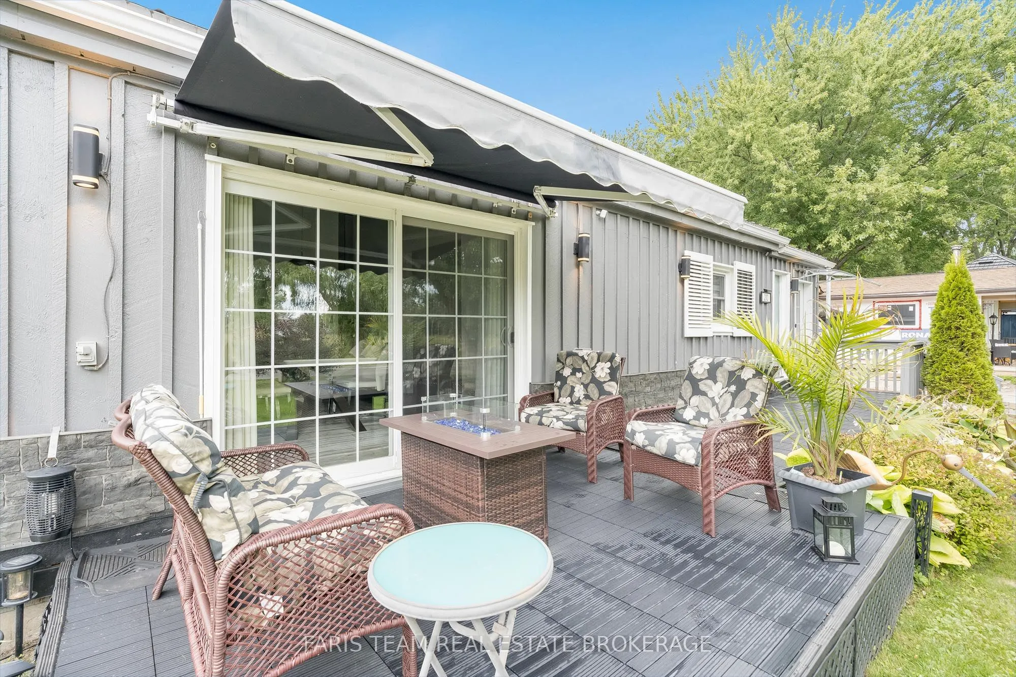 210 Parkview Drive