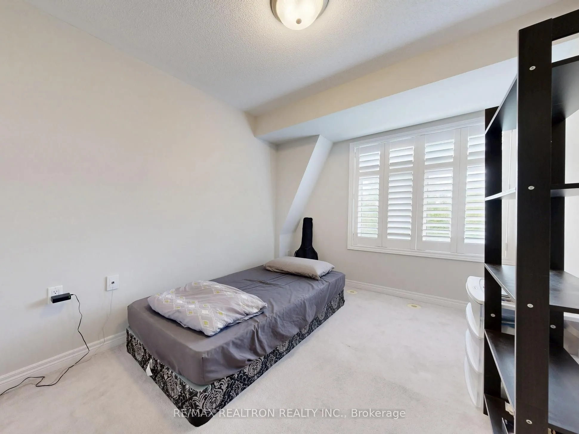 314 John Street, #366