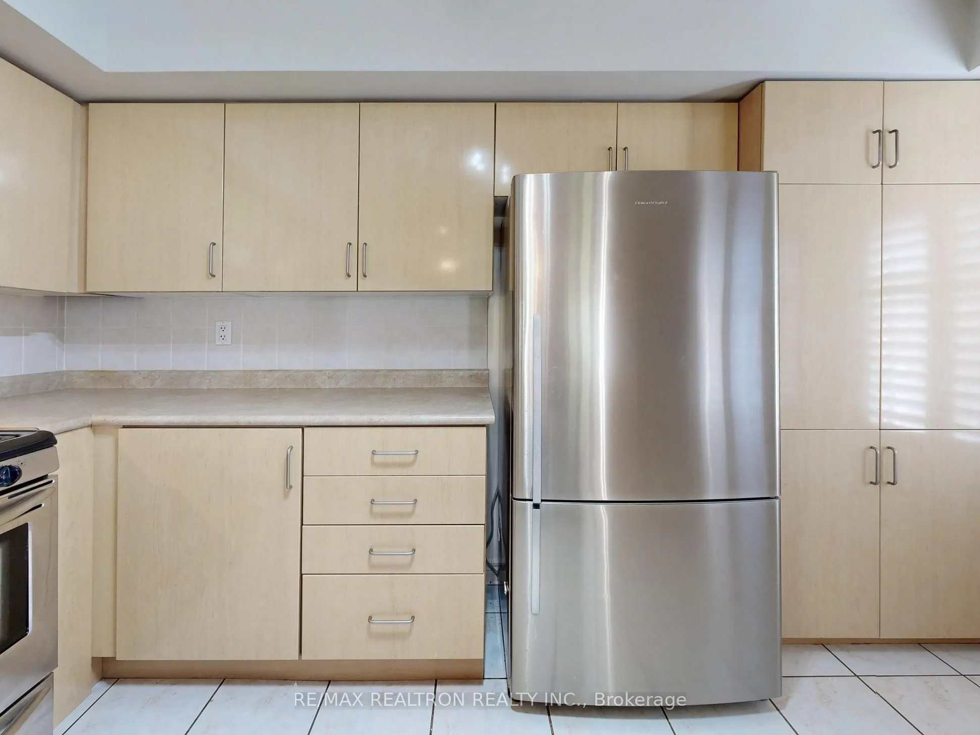 314 John Street, #366