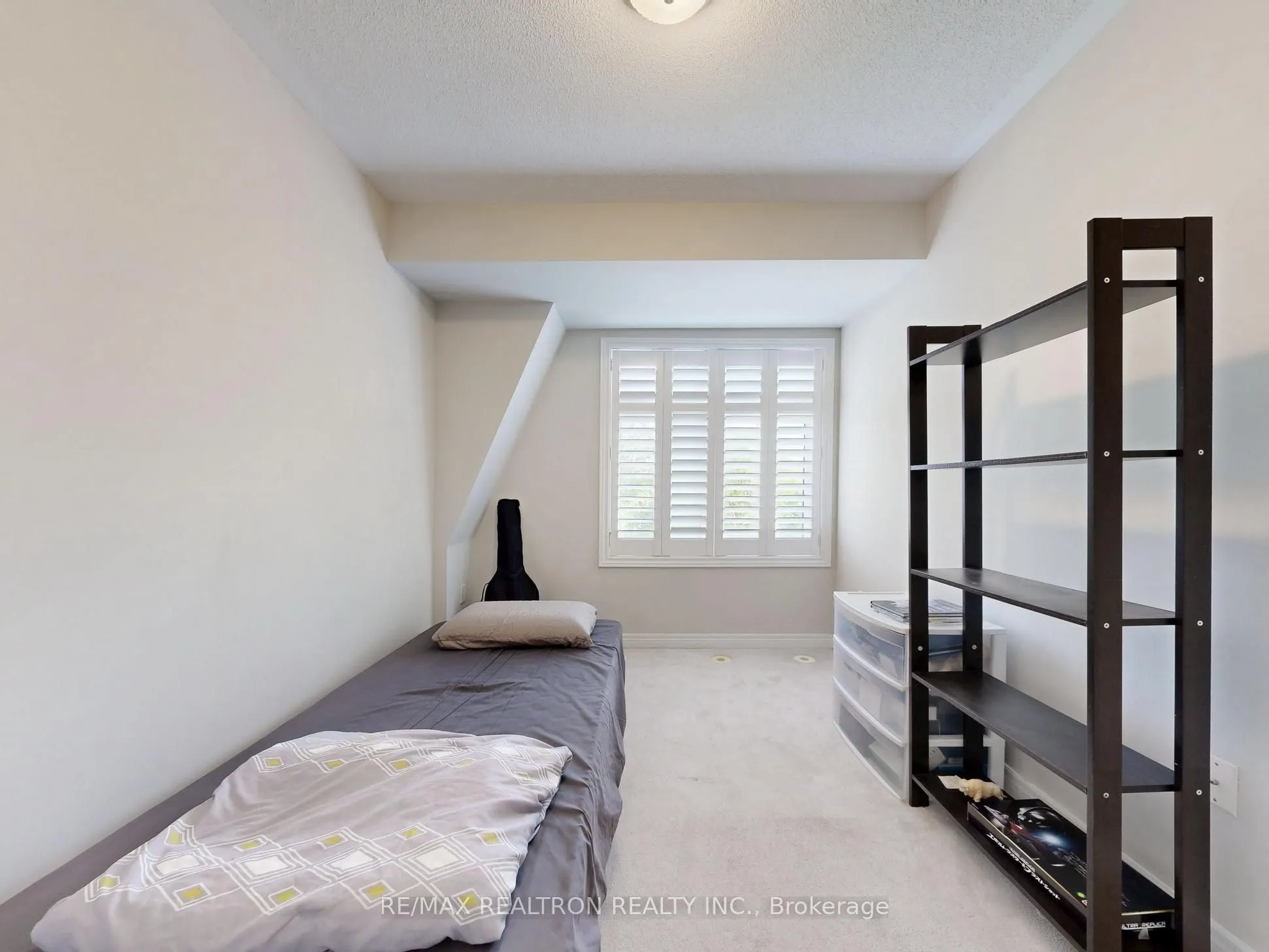 314 John Street, #366