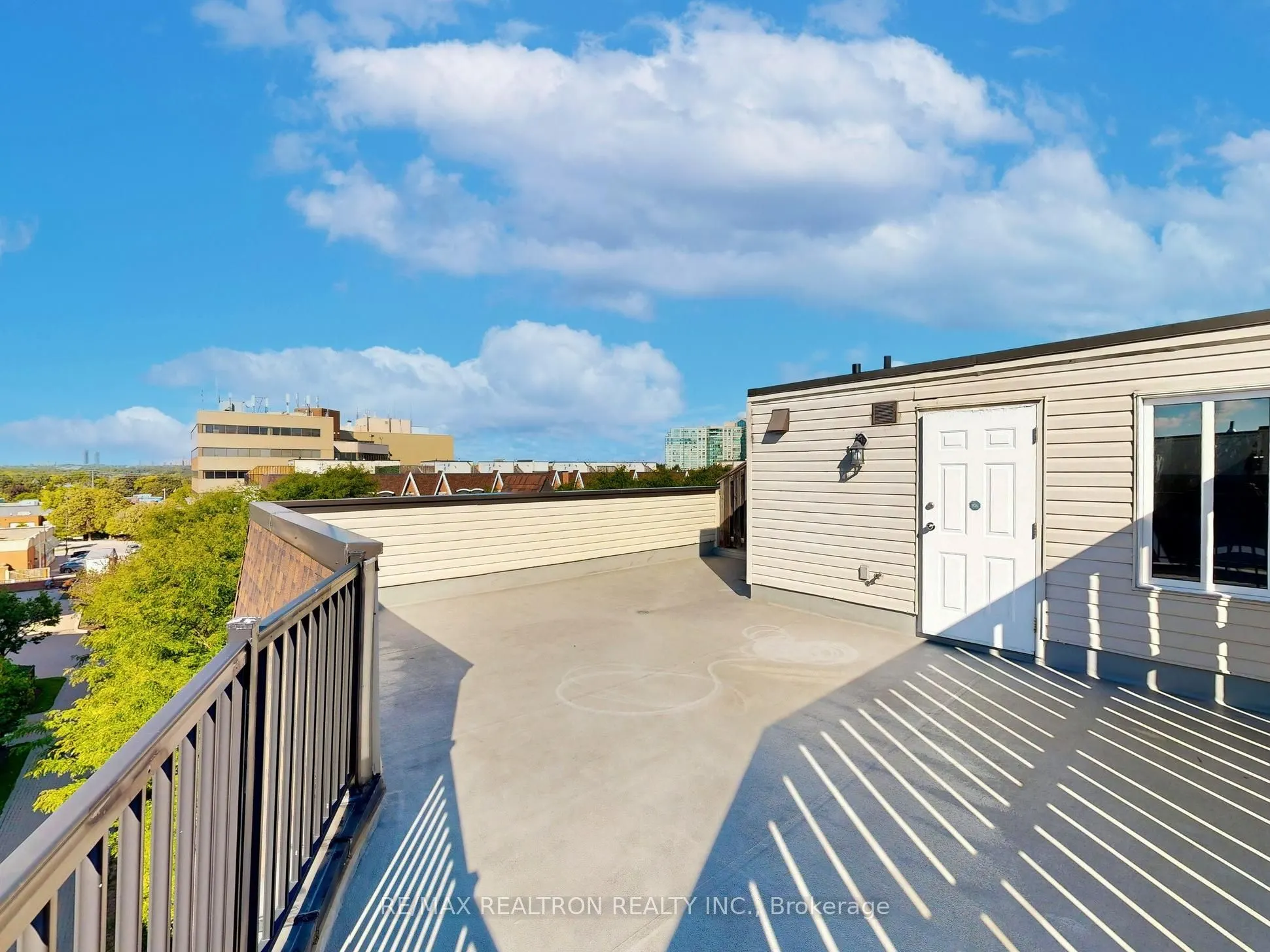 314 John Street, #366