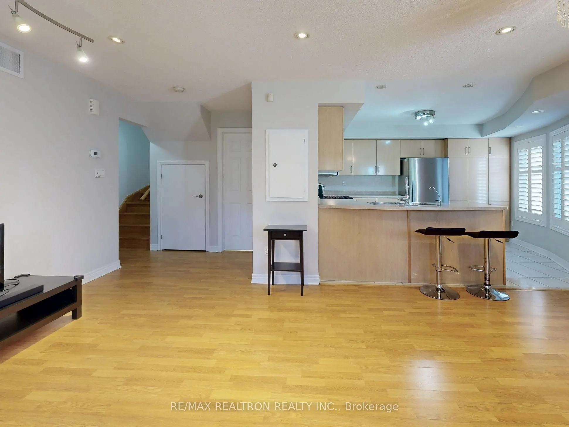 314 John Street, #366