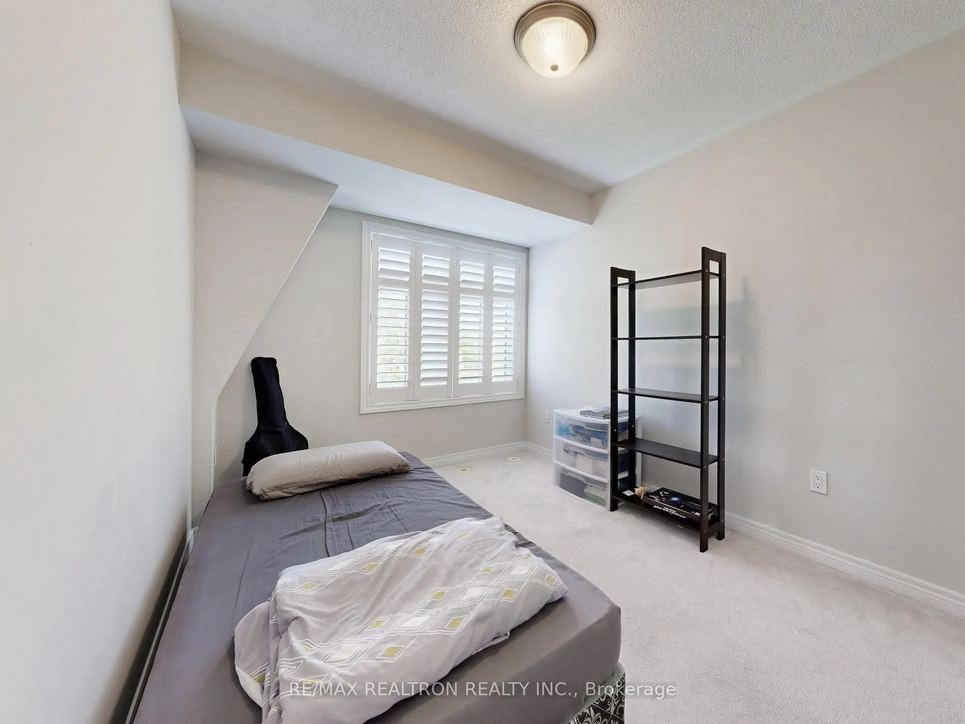 314 John Street, #366