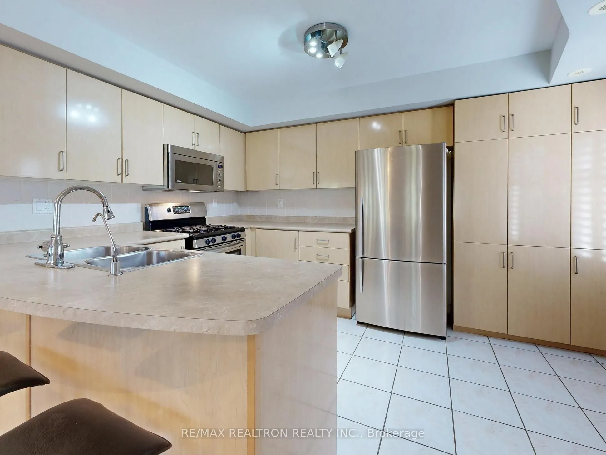 314 John Street, #366