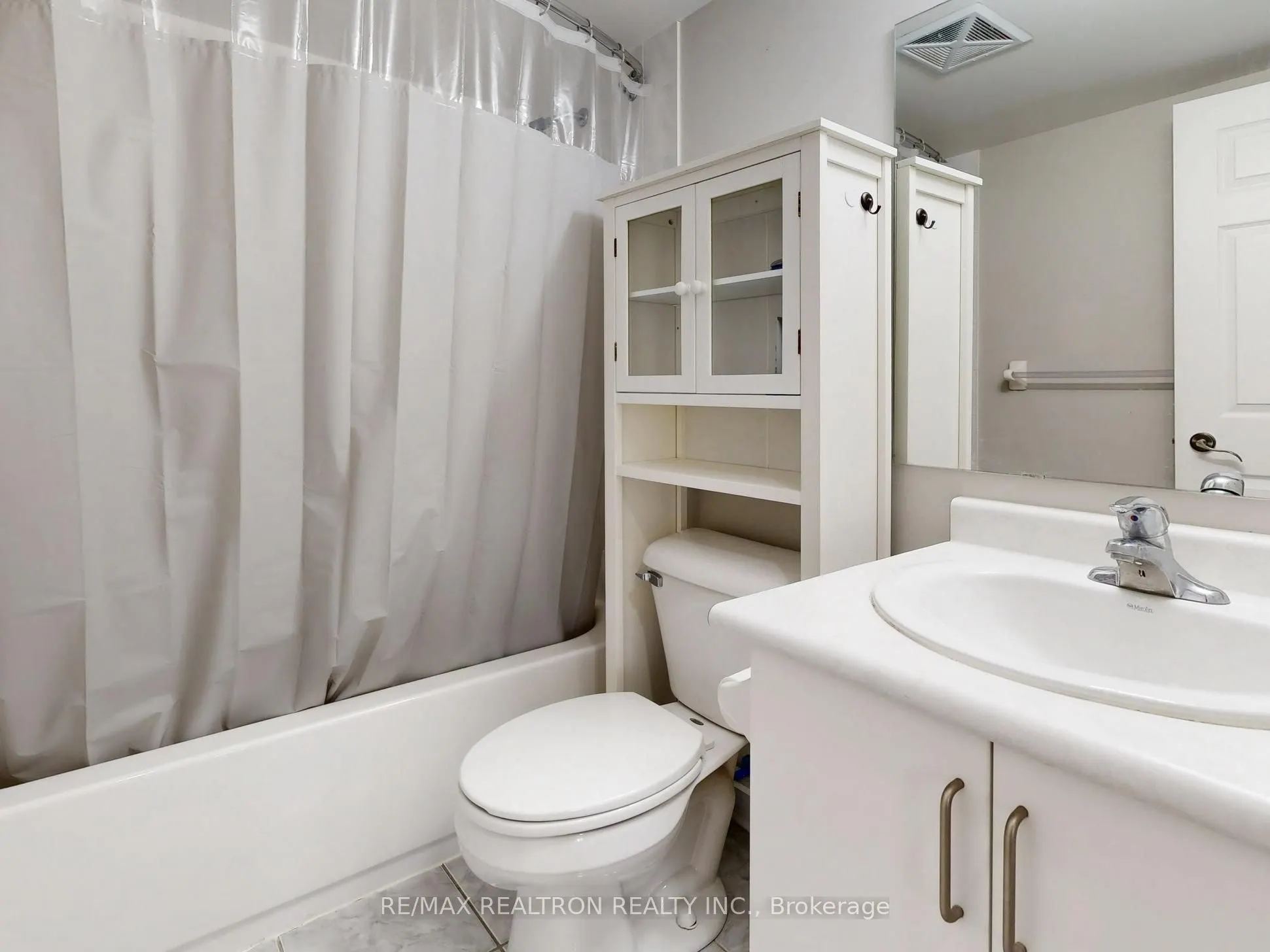 314 John Street, #366