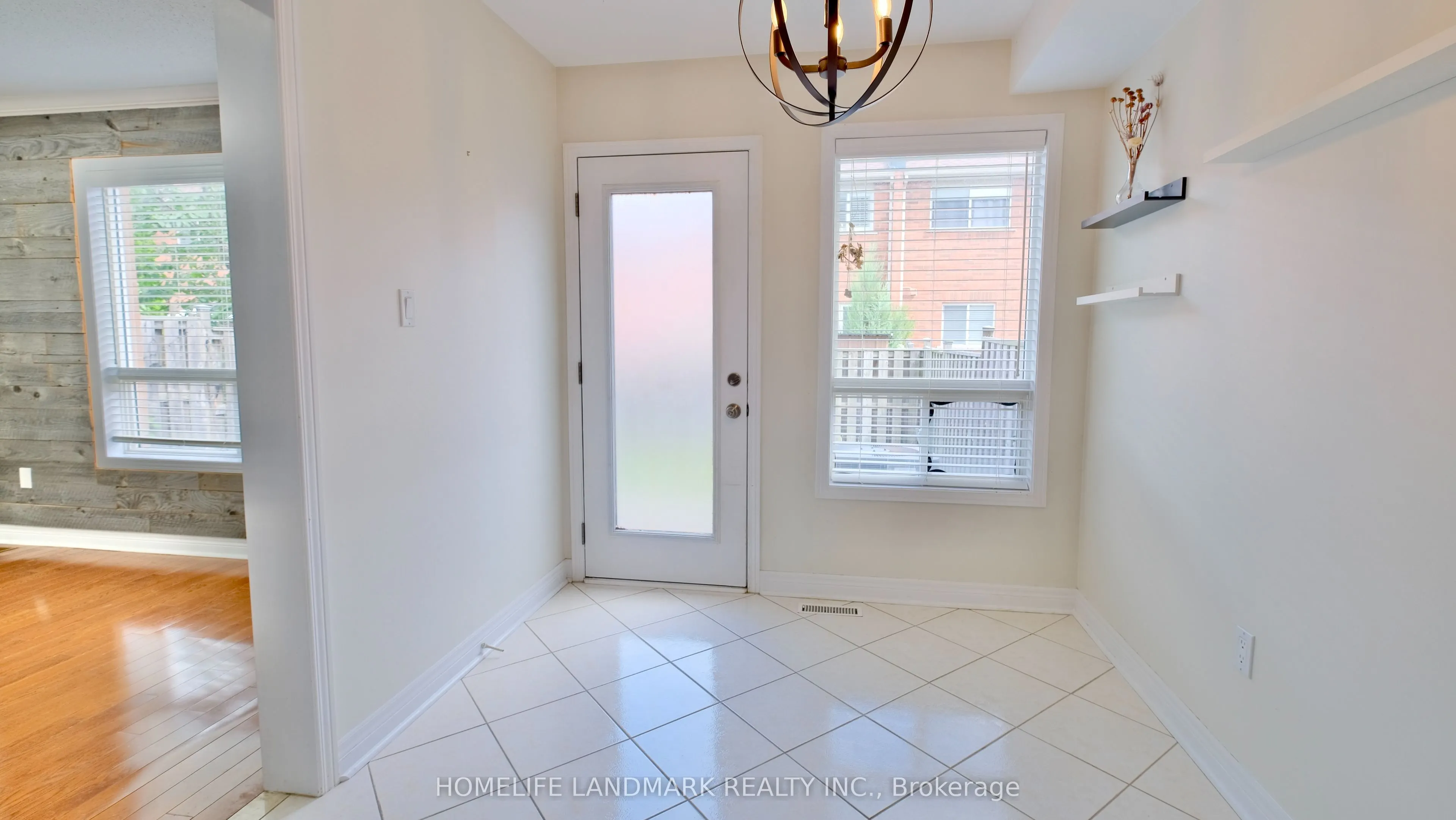 15 Montreaux Crescent