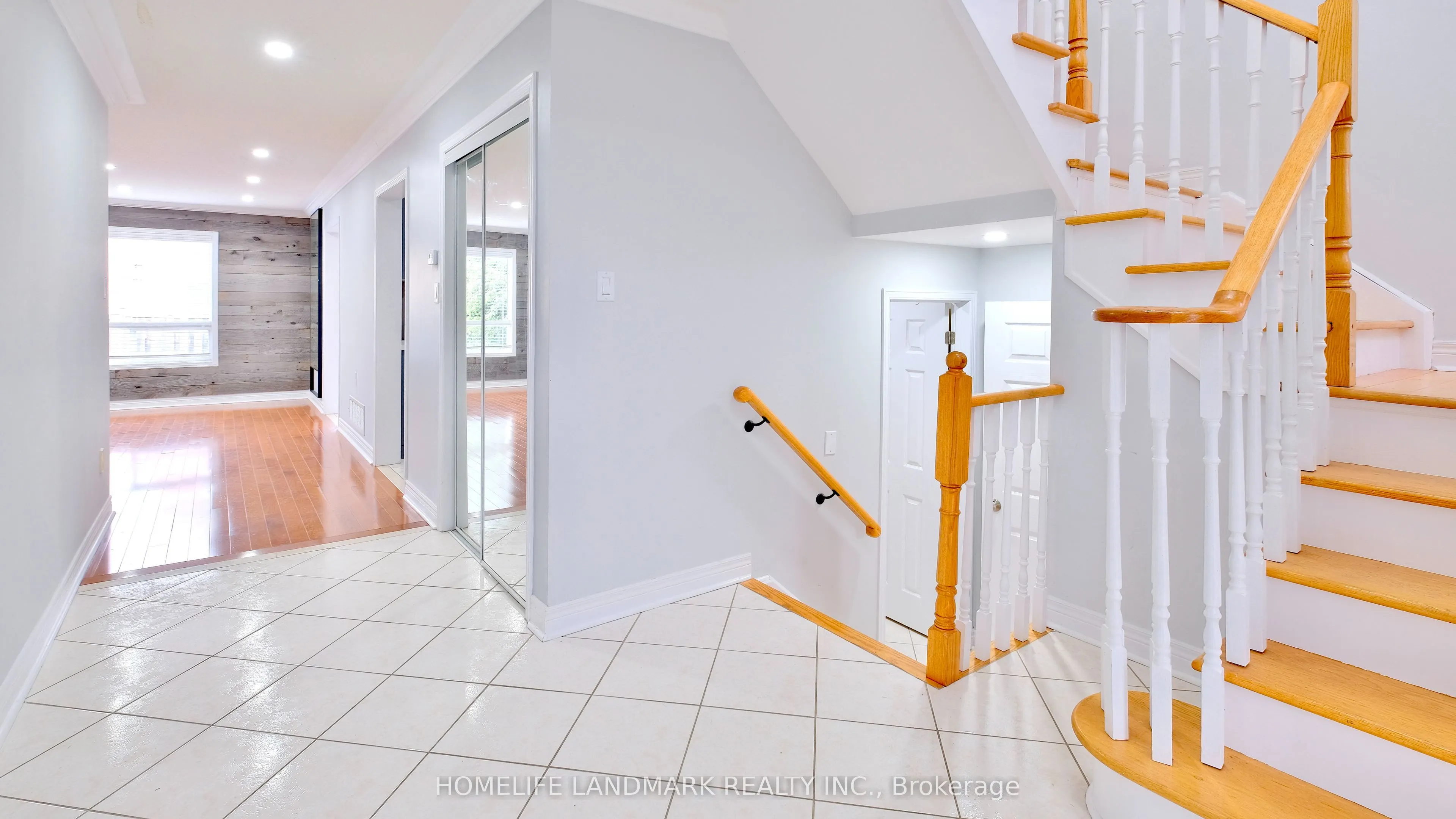 15 Montreaux Crescent