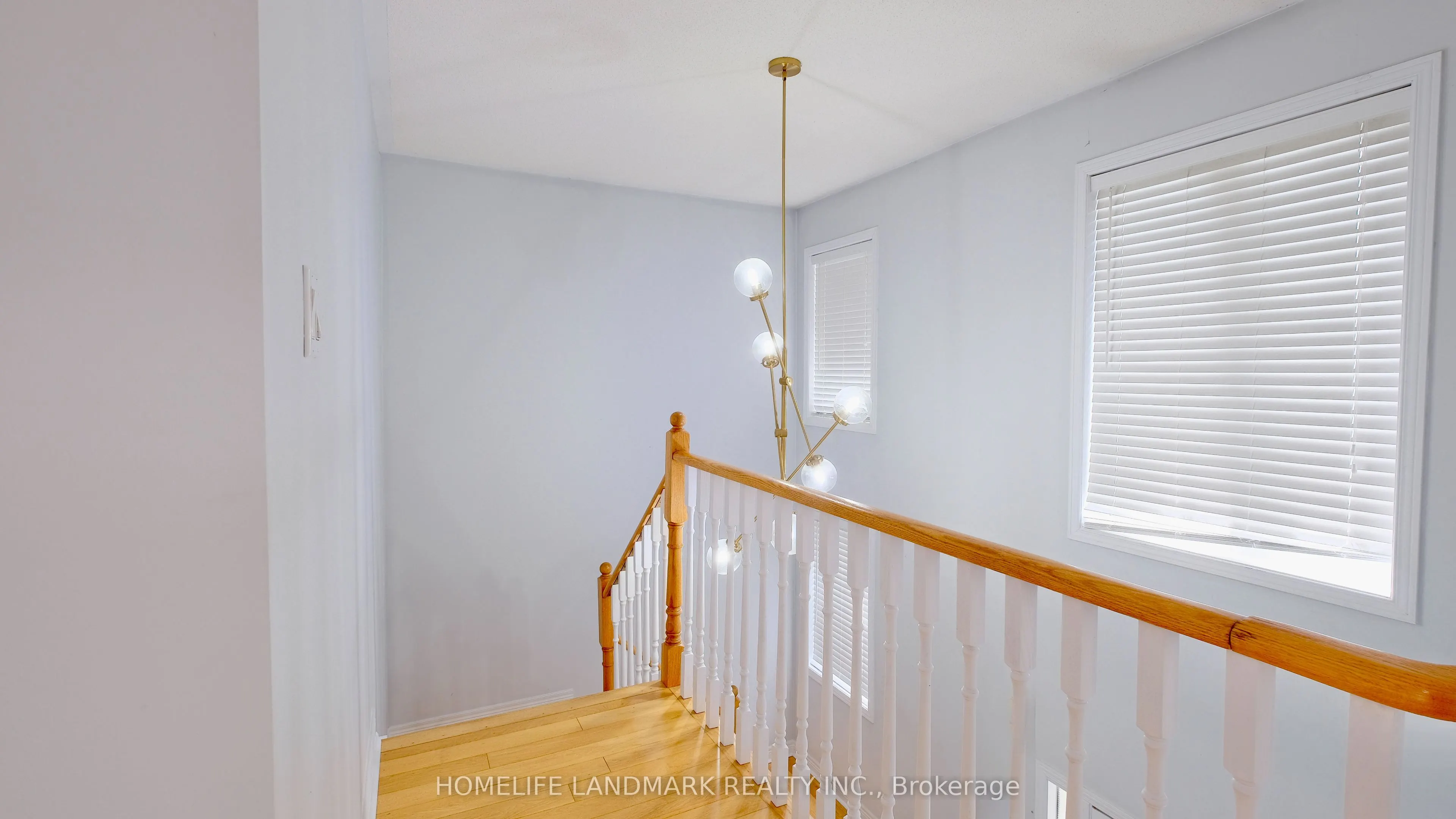 15 Montreaux Crescent