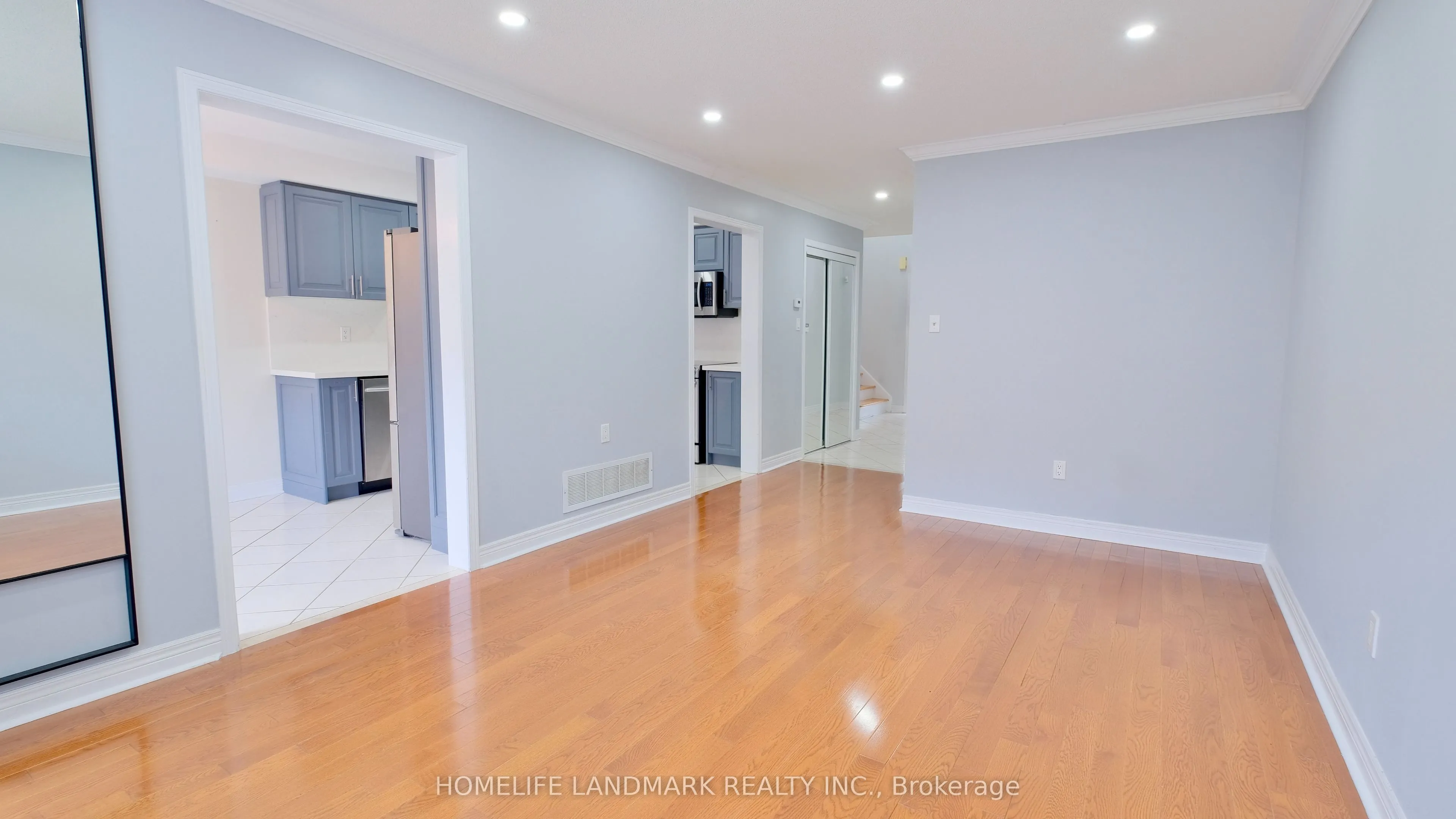 15 Montreaux Crescent