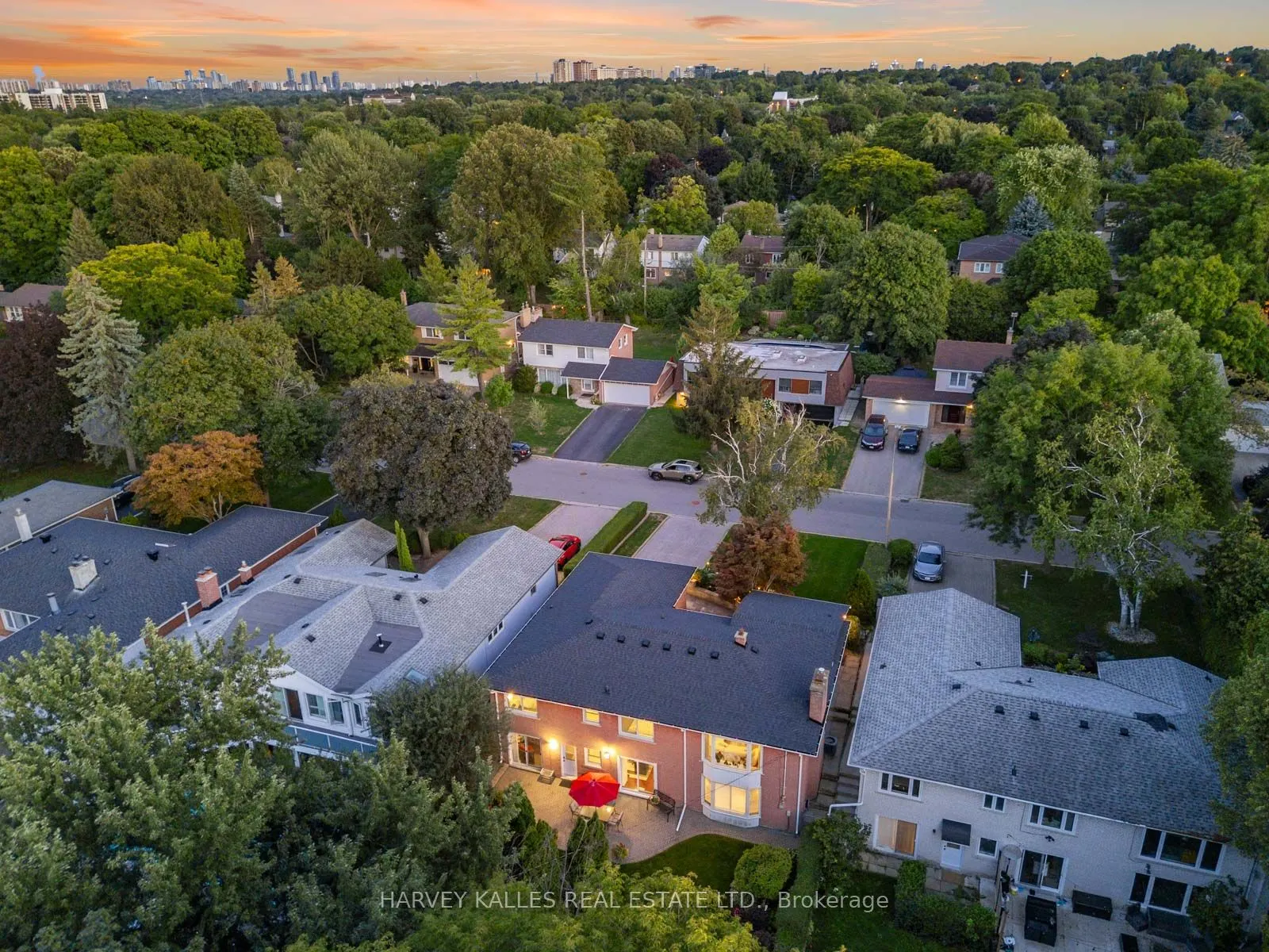 24 Delair Crescent