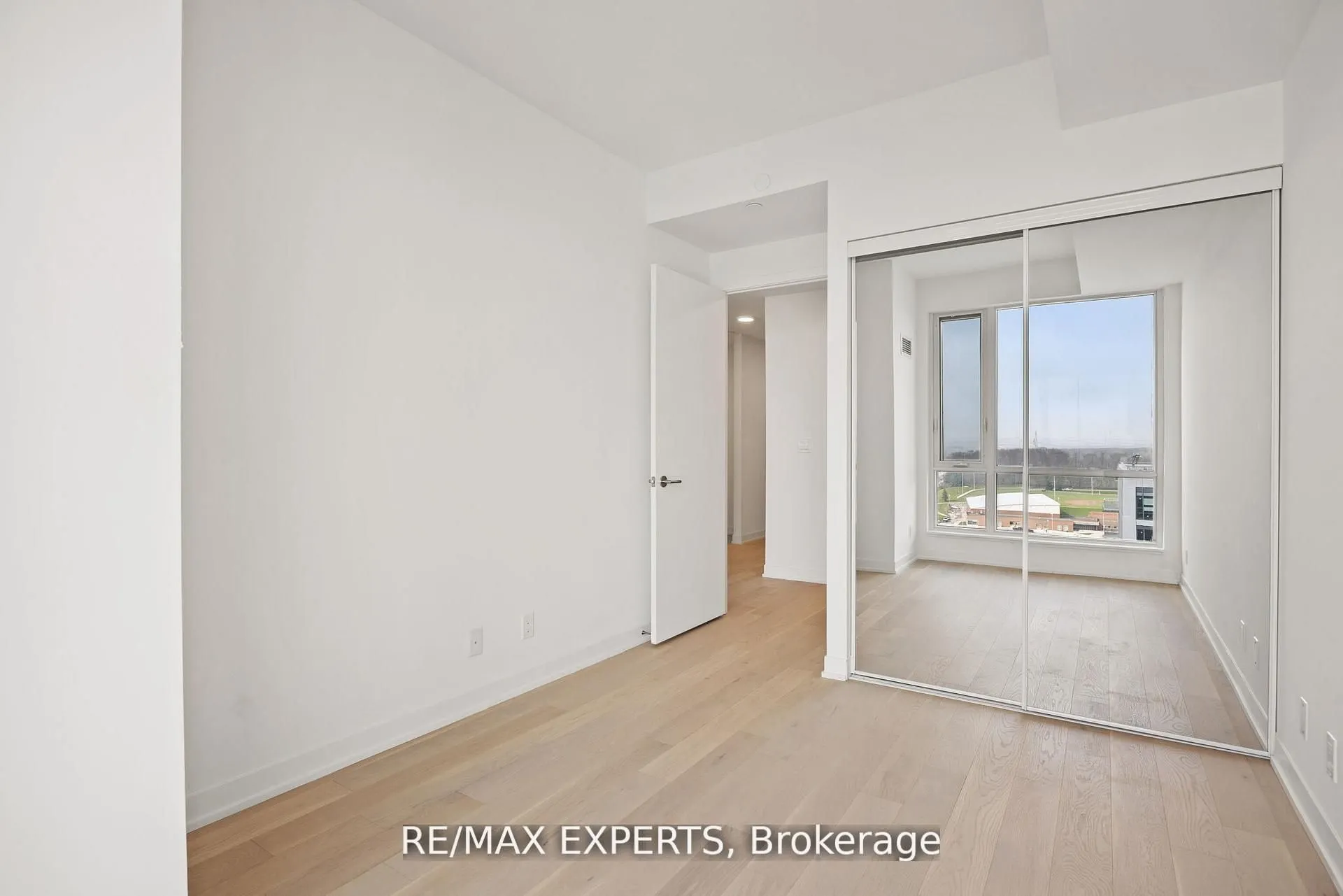 7950 Bathurst Street, #1425A