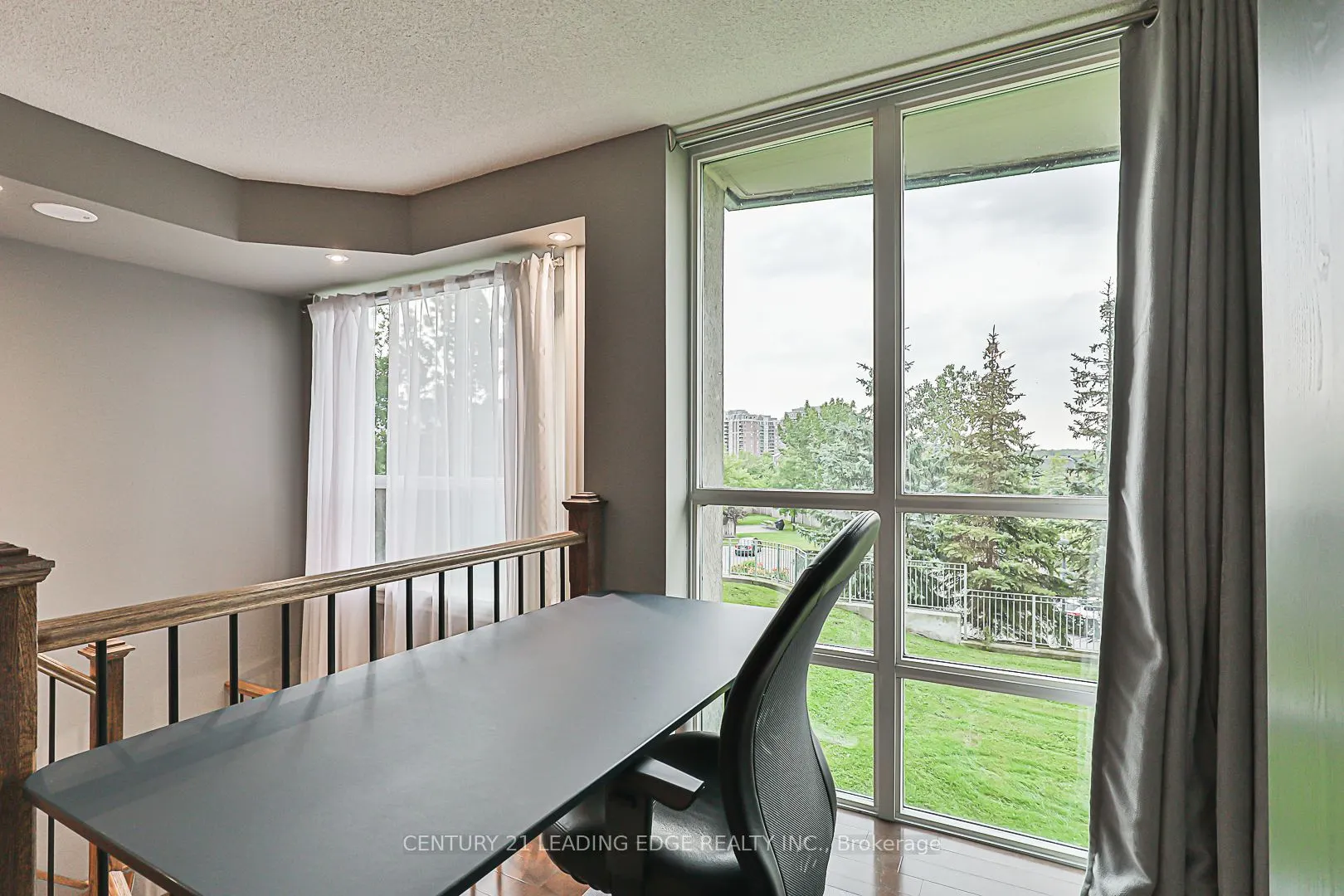 3 ELLESMERE Street