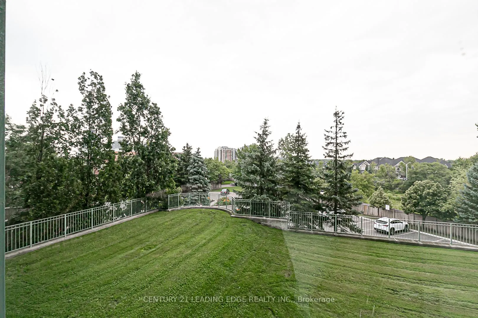 3 ELLESMERE Street