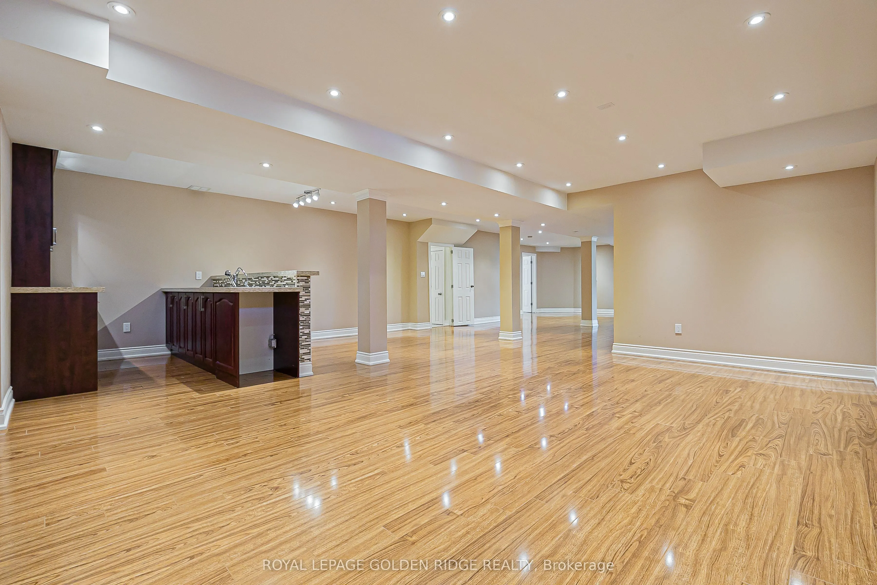 12 Golden Meadow Drive