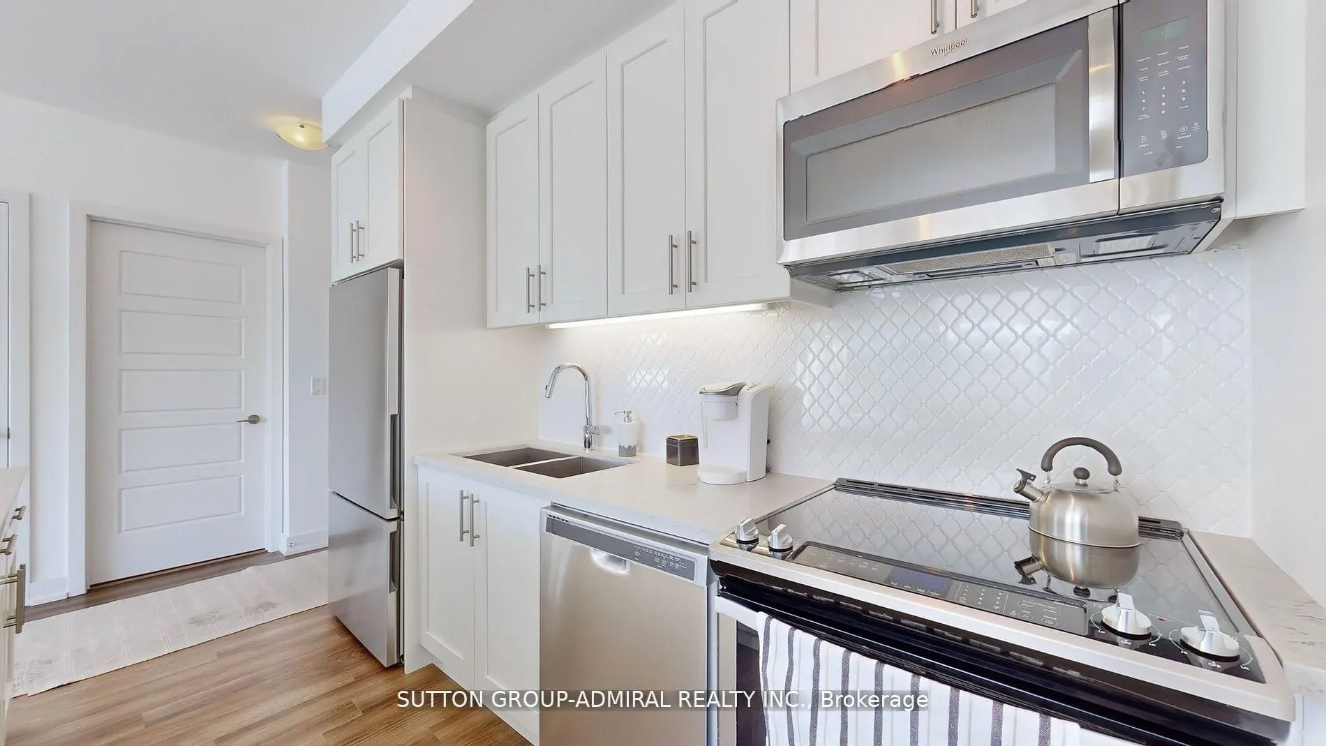 301 Sea Ray Avenue, #C420