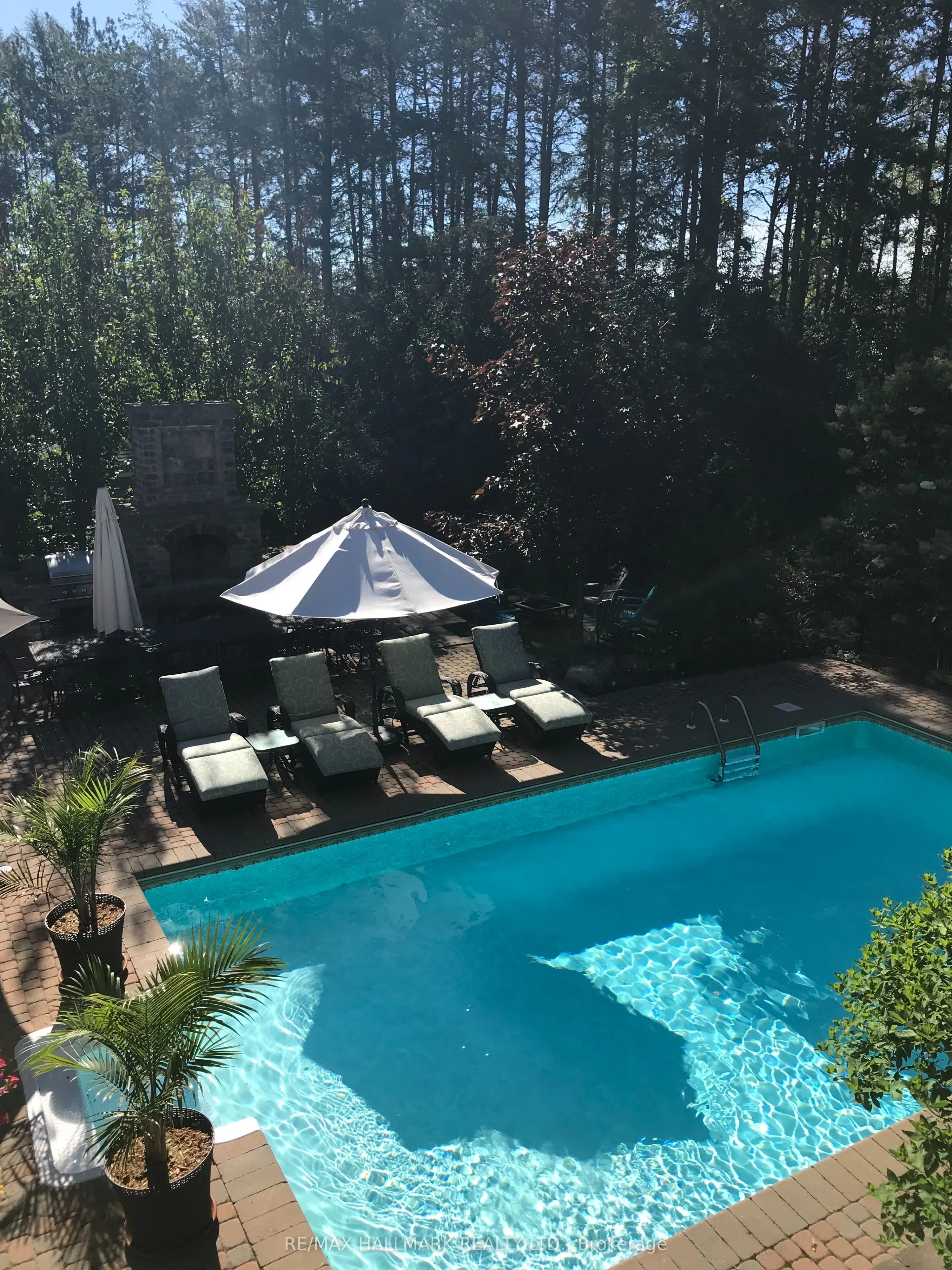 383 Paradelle Drive