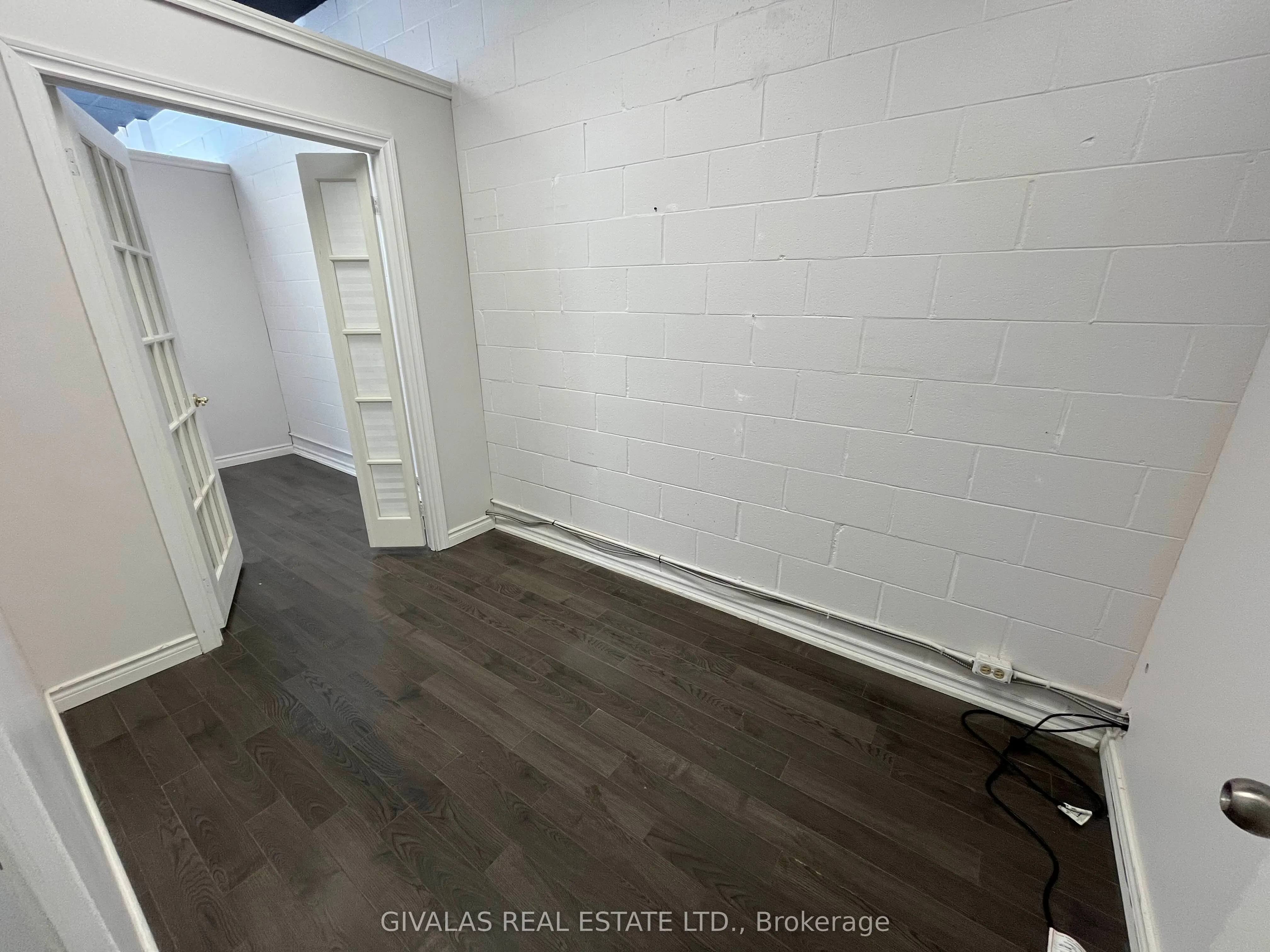 7725 Birchmount Road, #34
