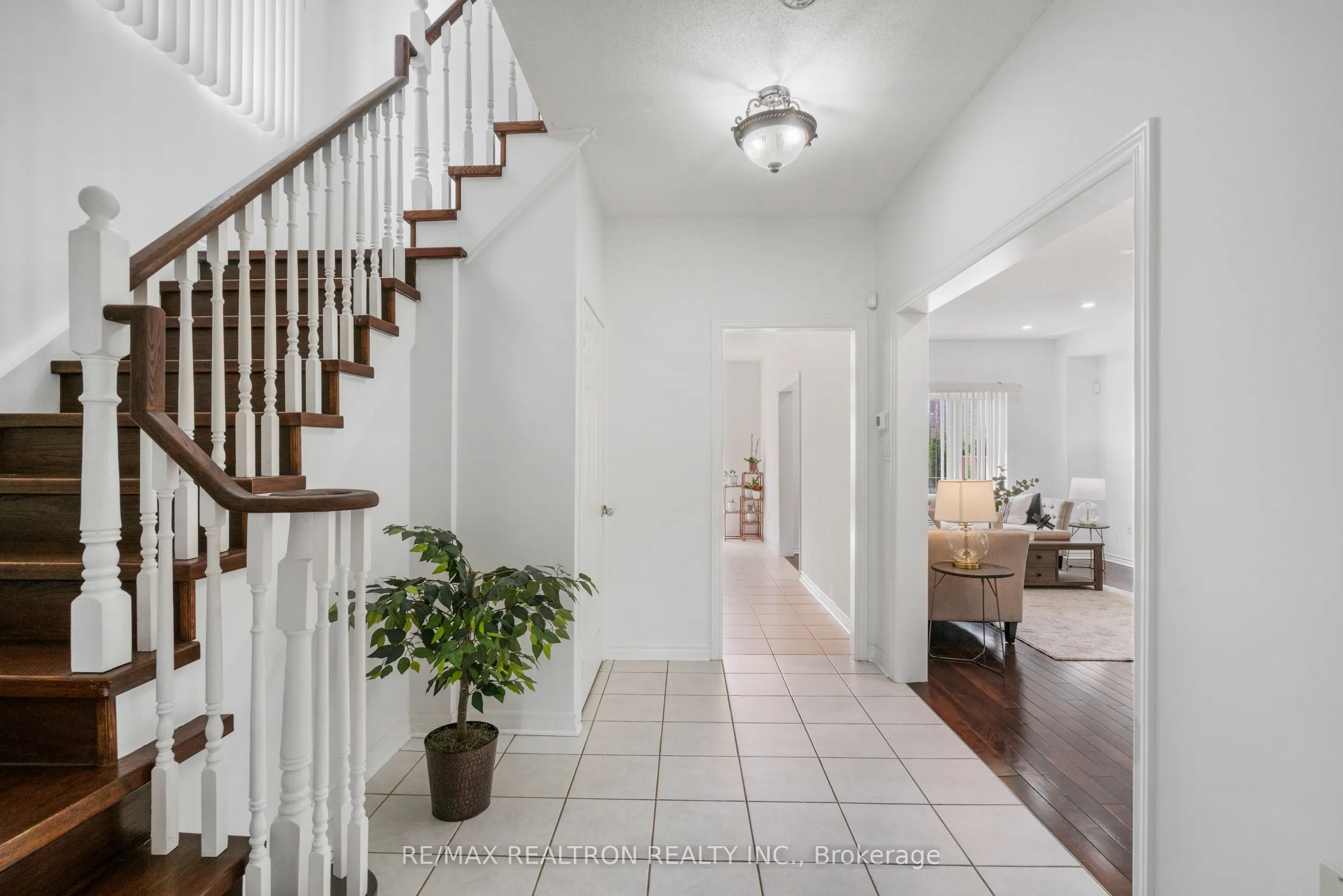 115 Glendower Crescent