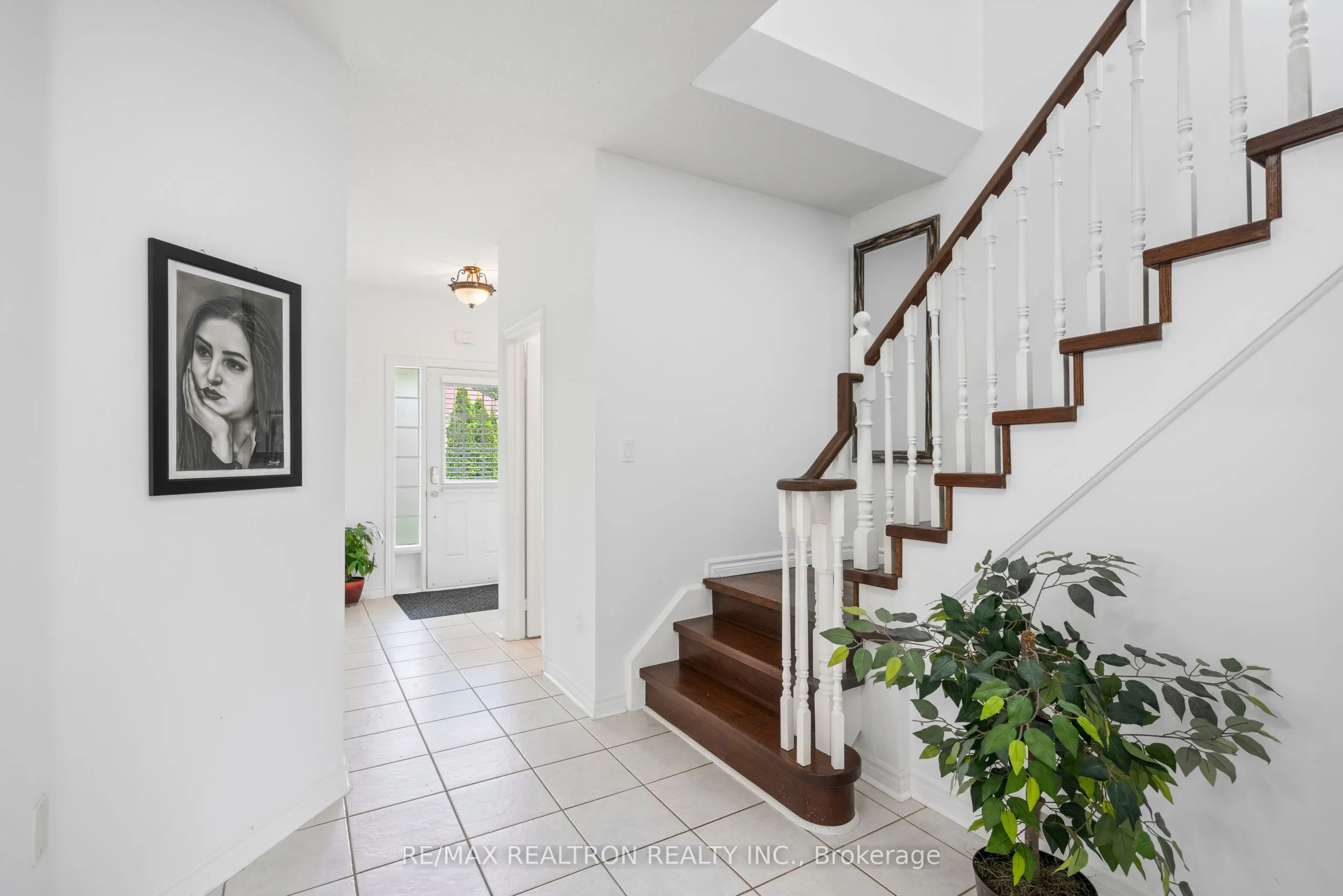 115 Glendower Crescent