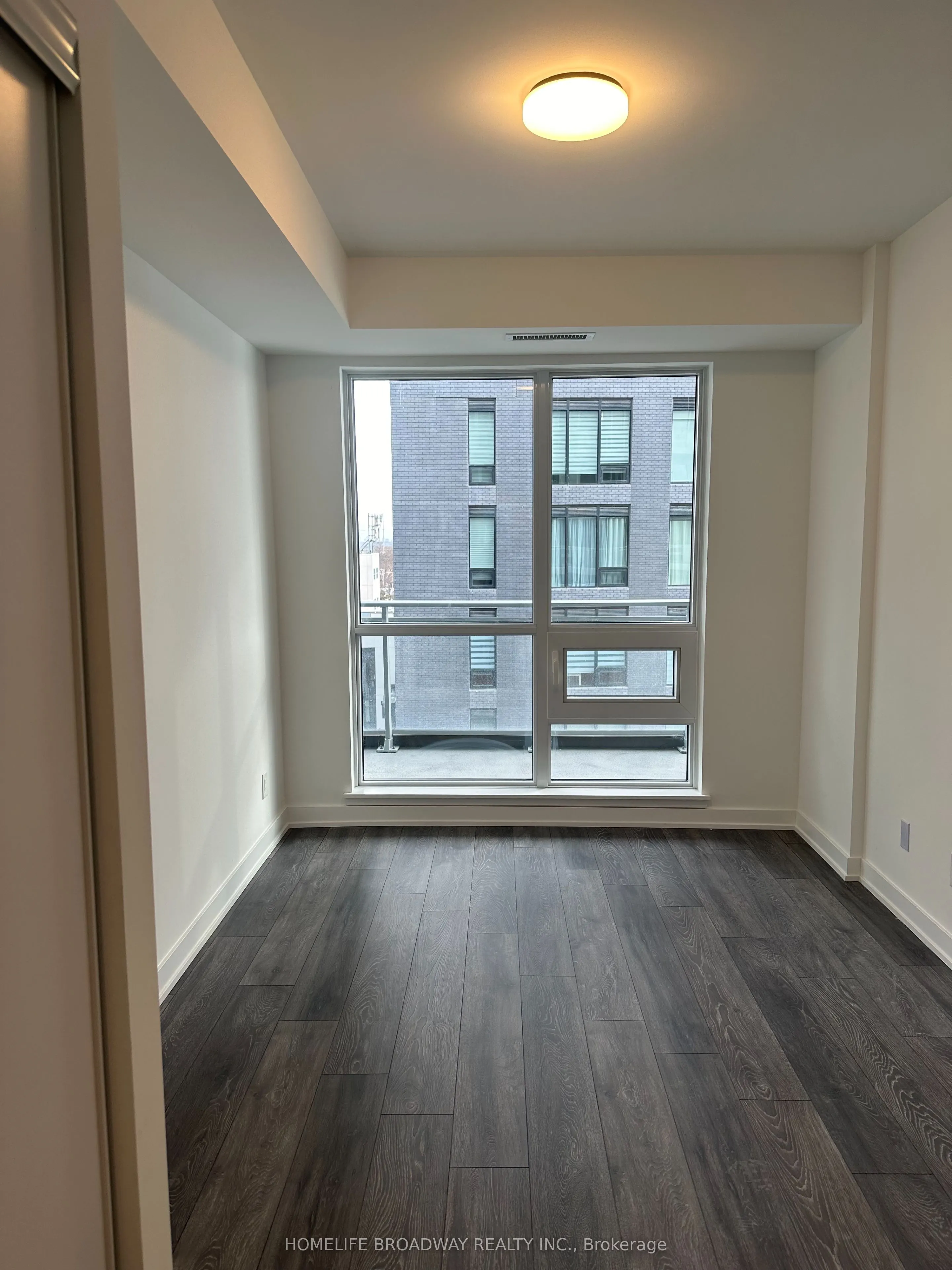 8888 Yonge Street, #407