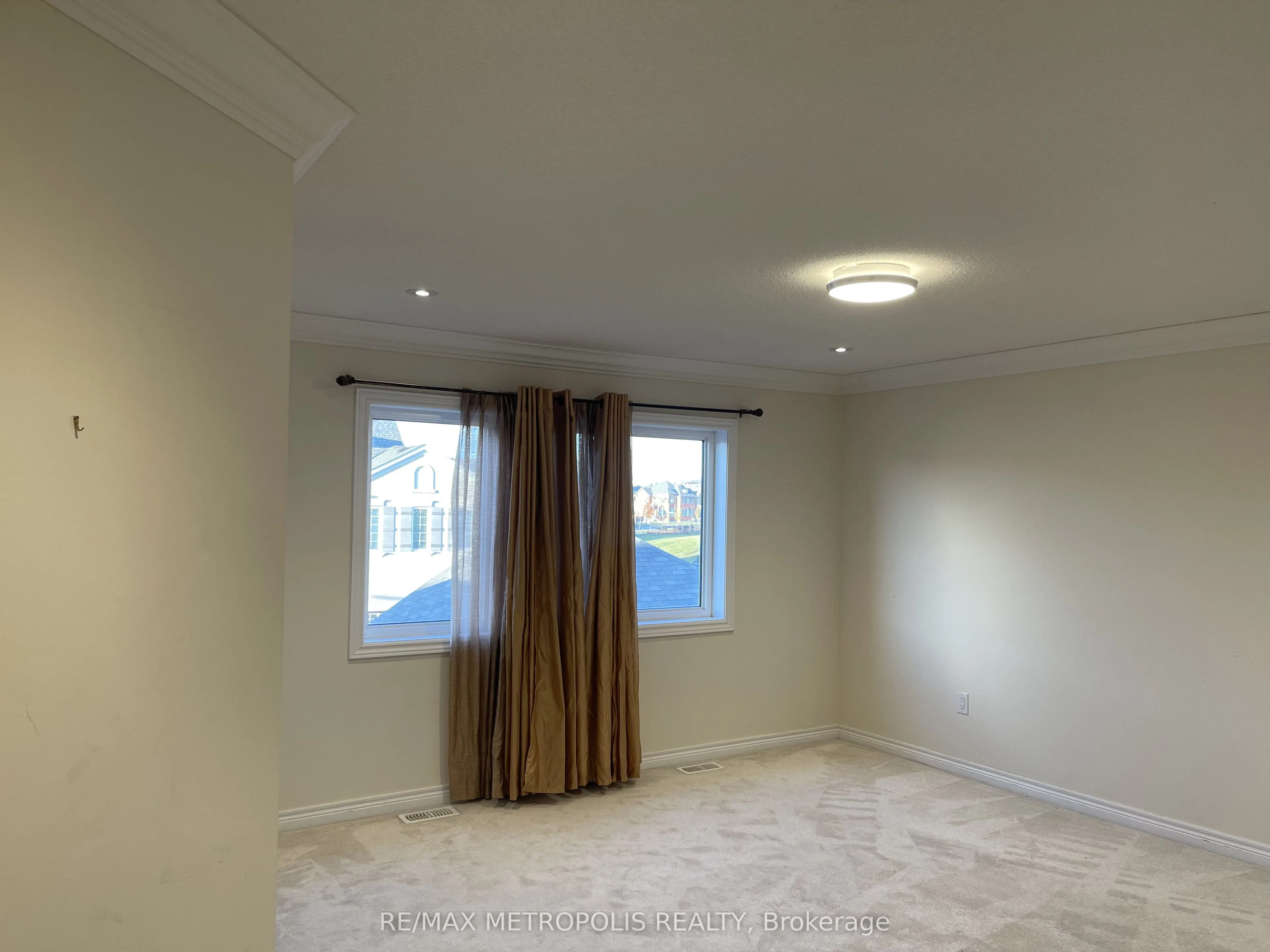 272 Cornell Park Avenue, #MAIN