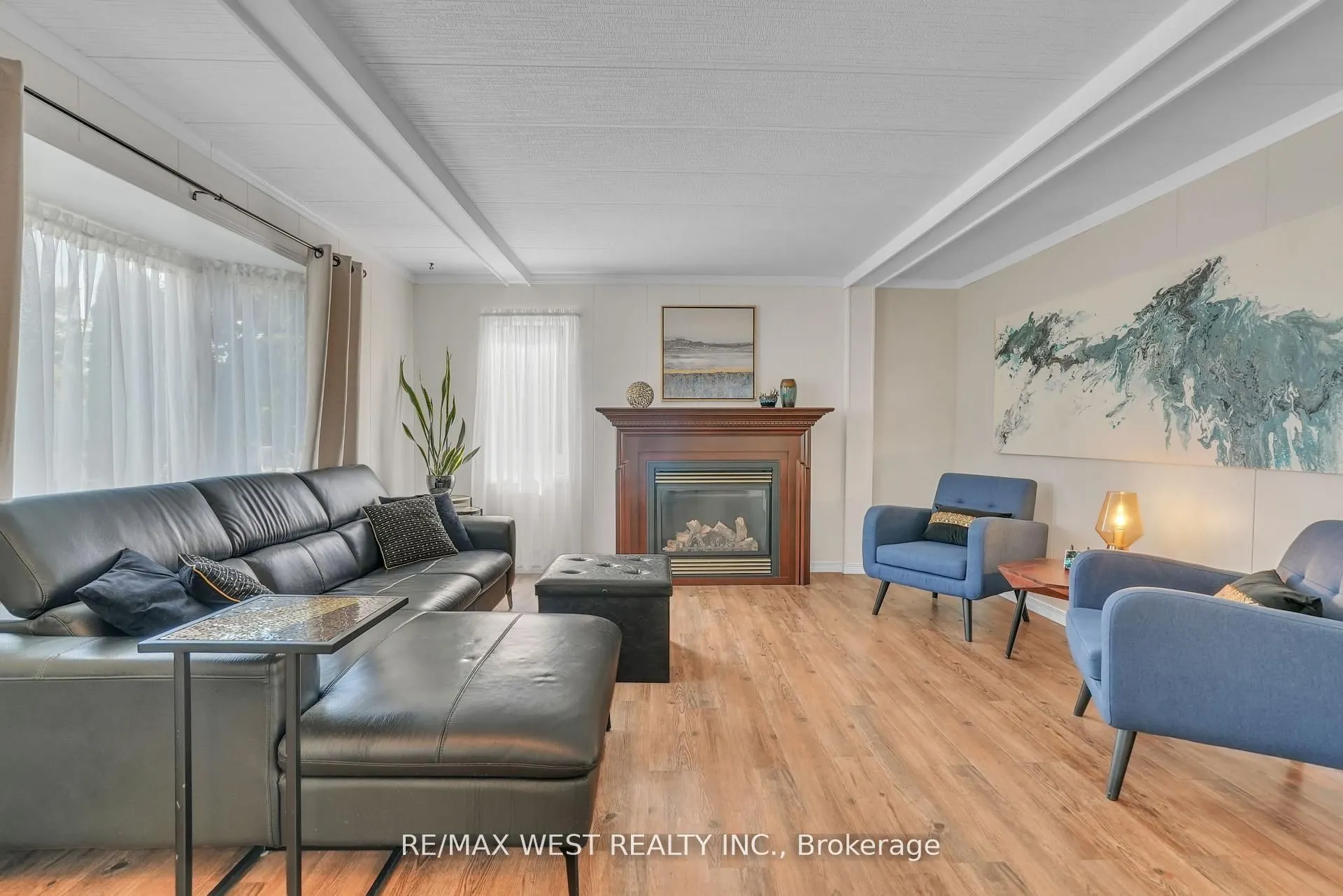 23 Linden Lane