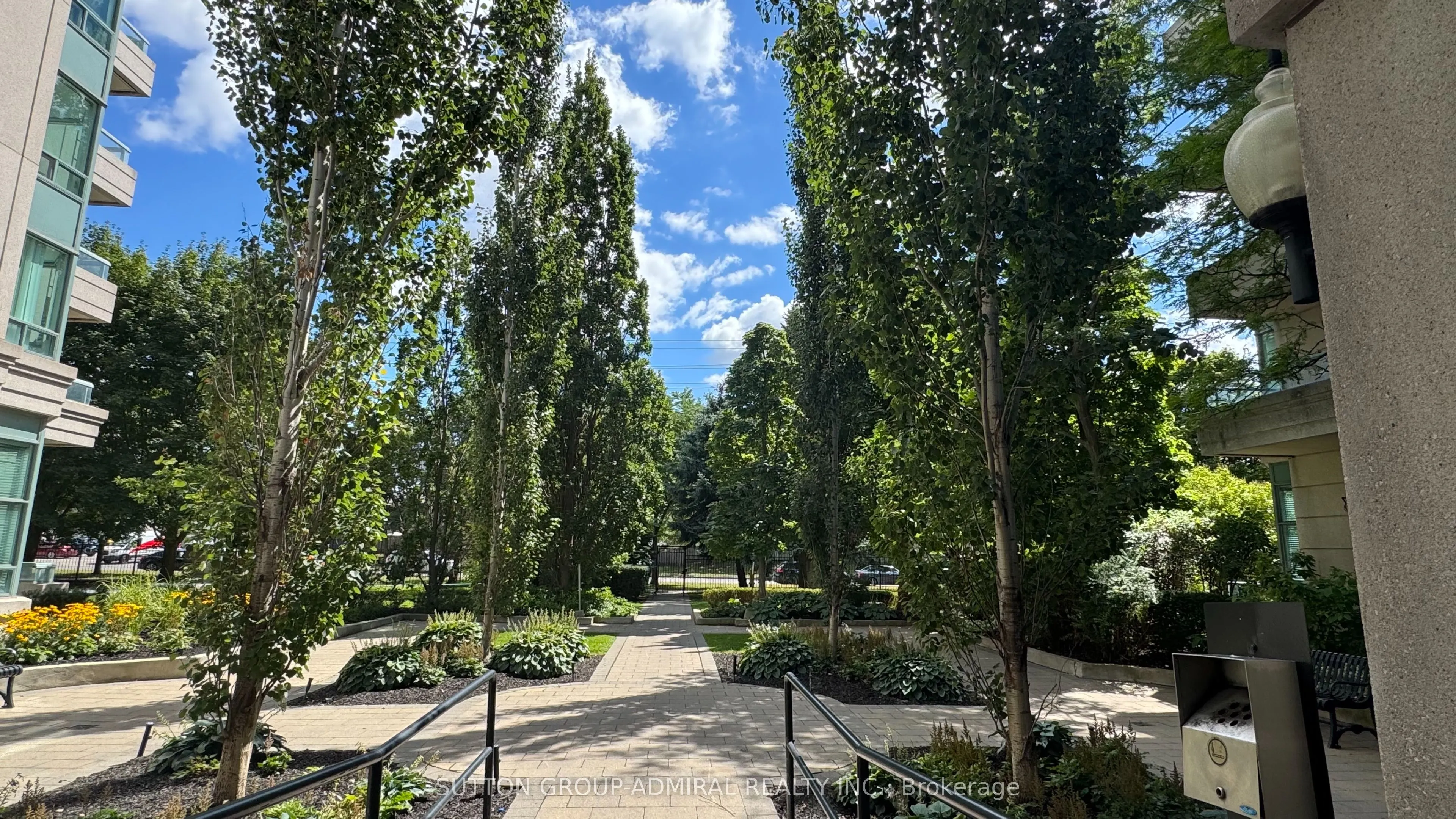 1 Emerald Lane, #205
