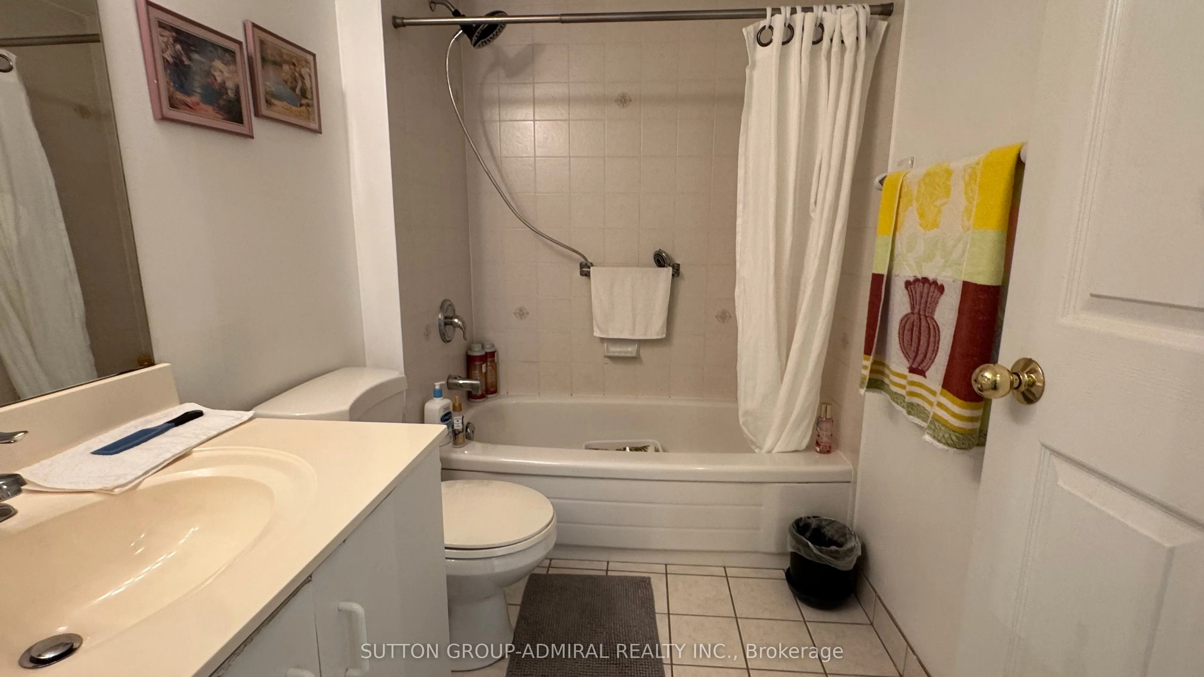 1 Emerald Lane, #205