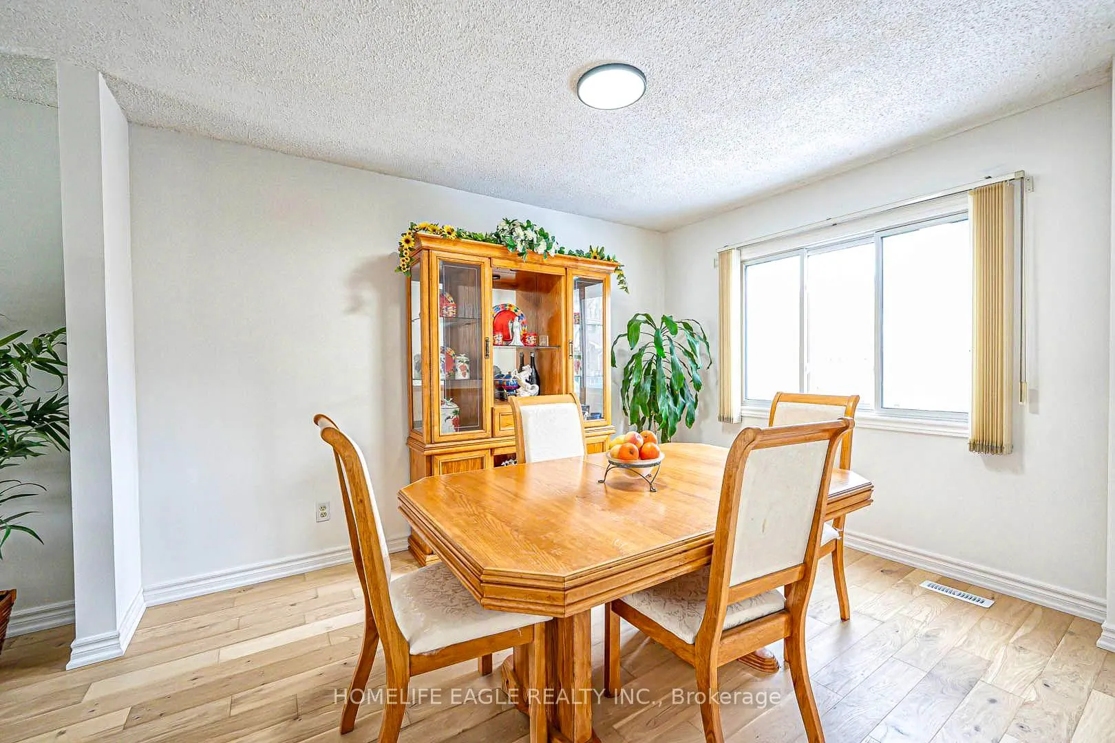 95 Kingston Road