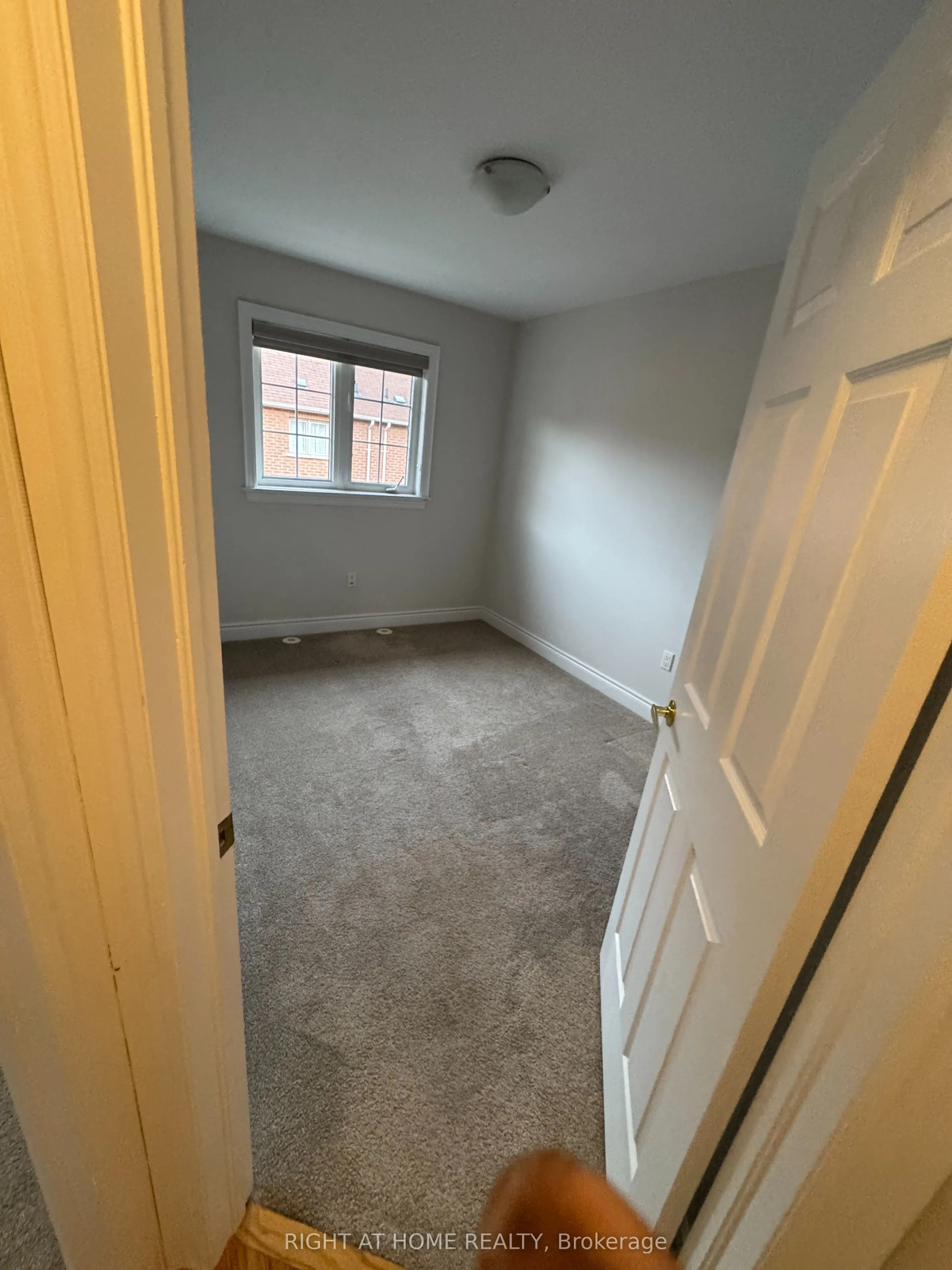 9 George Bogg Road