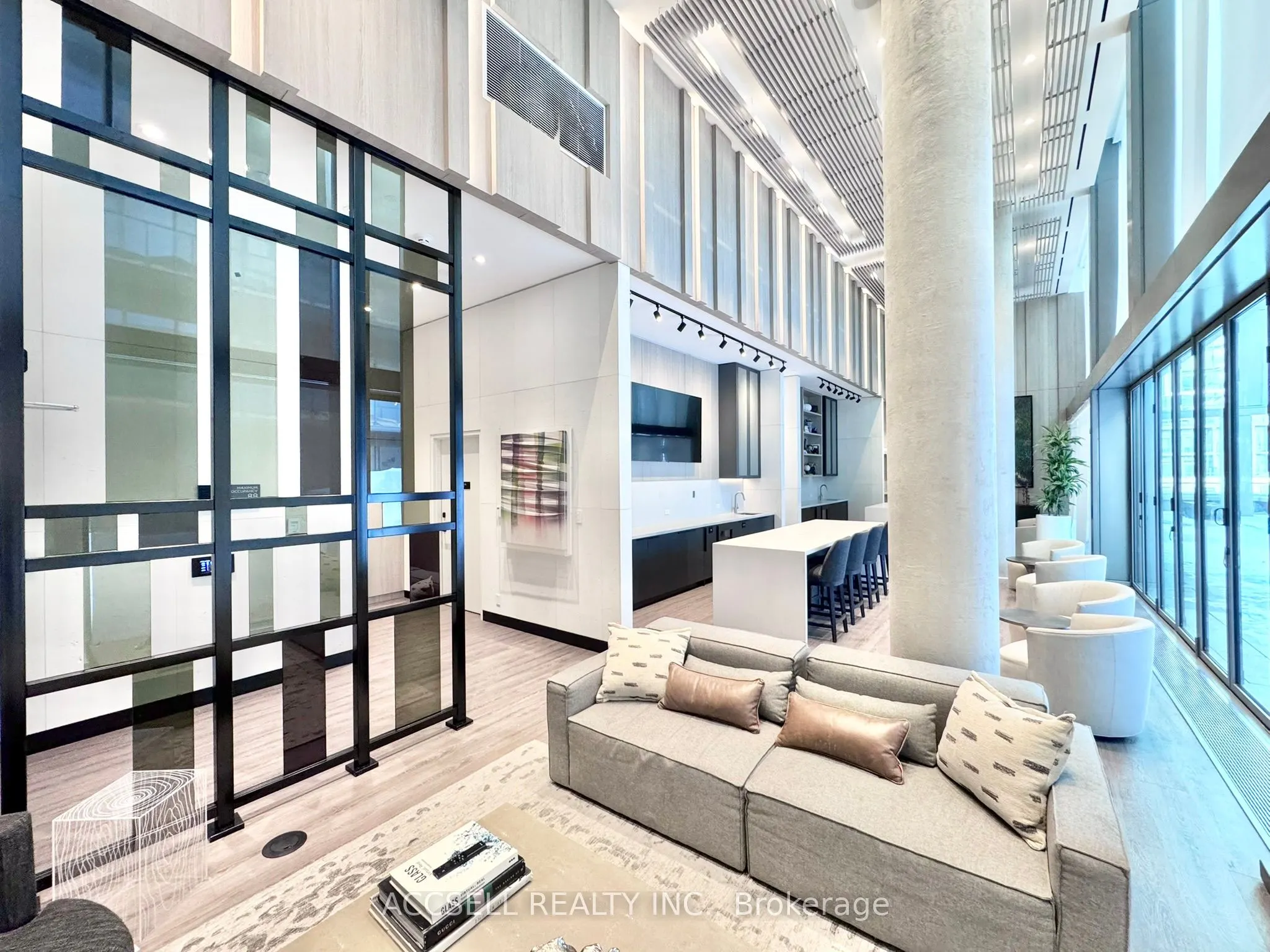 185 Millway Avenue, #W2504