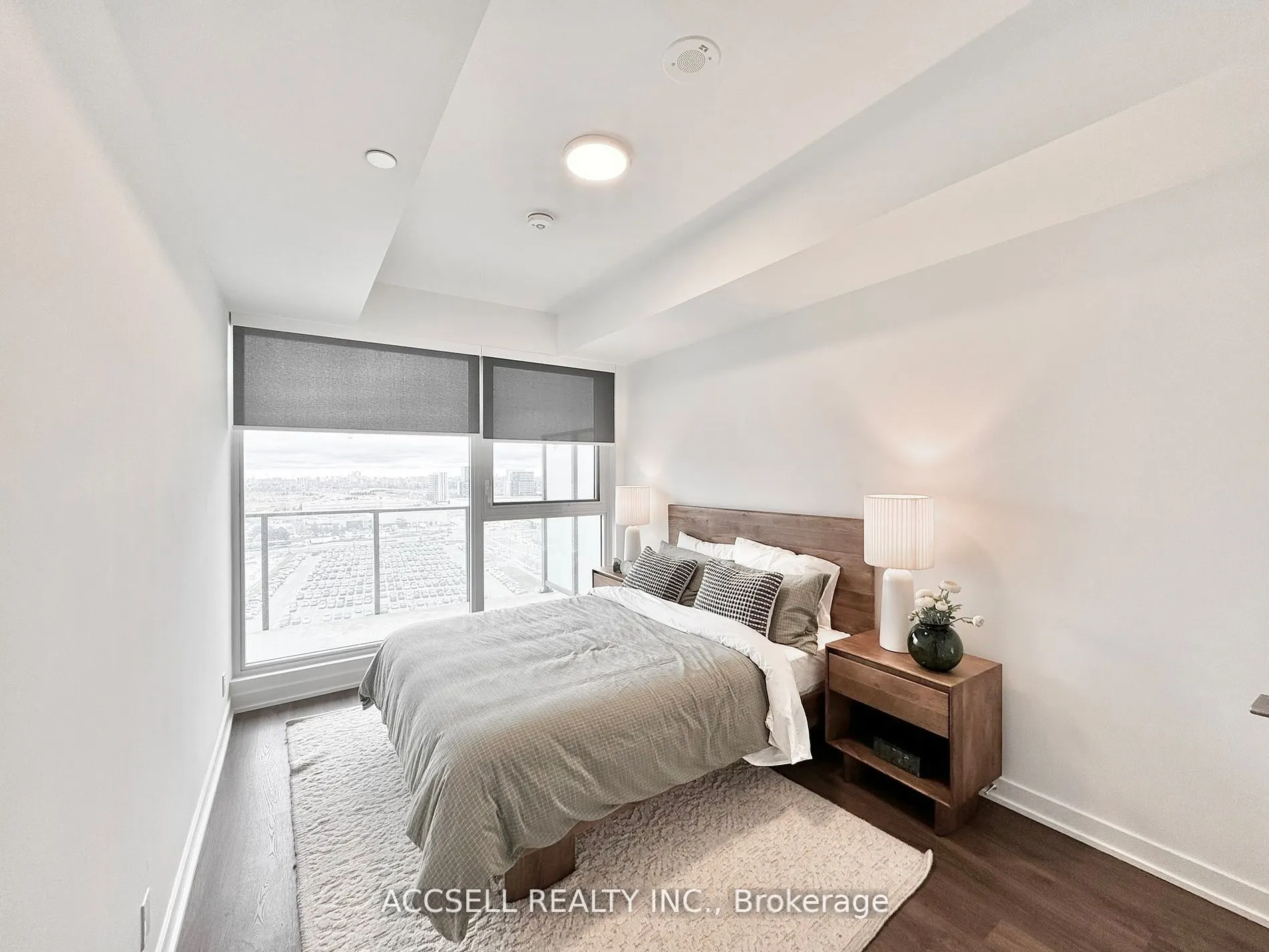 185 Millway Avenue, #W2504