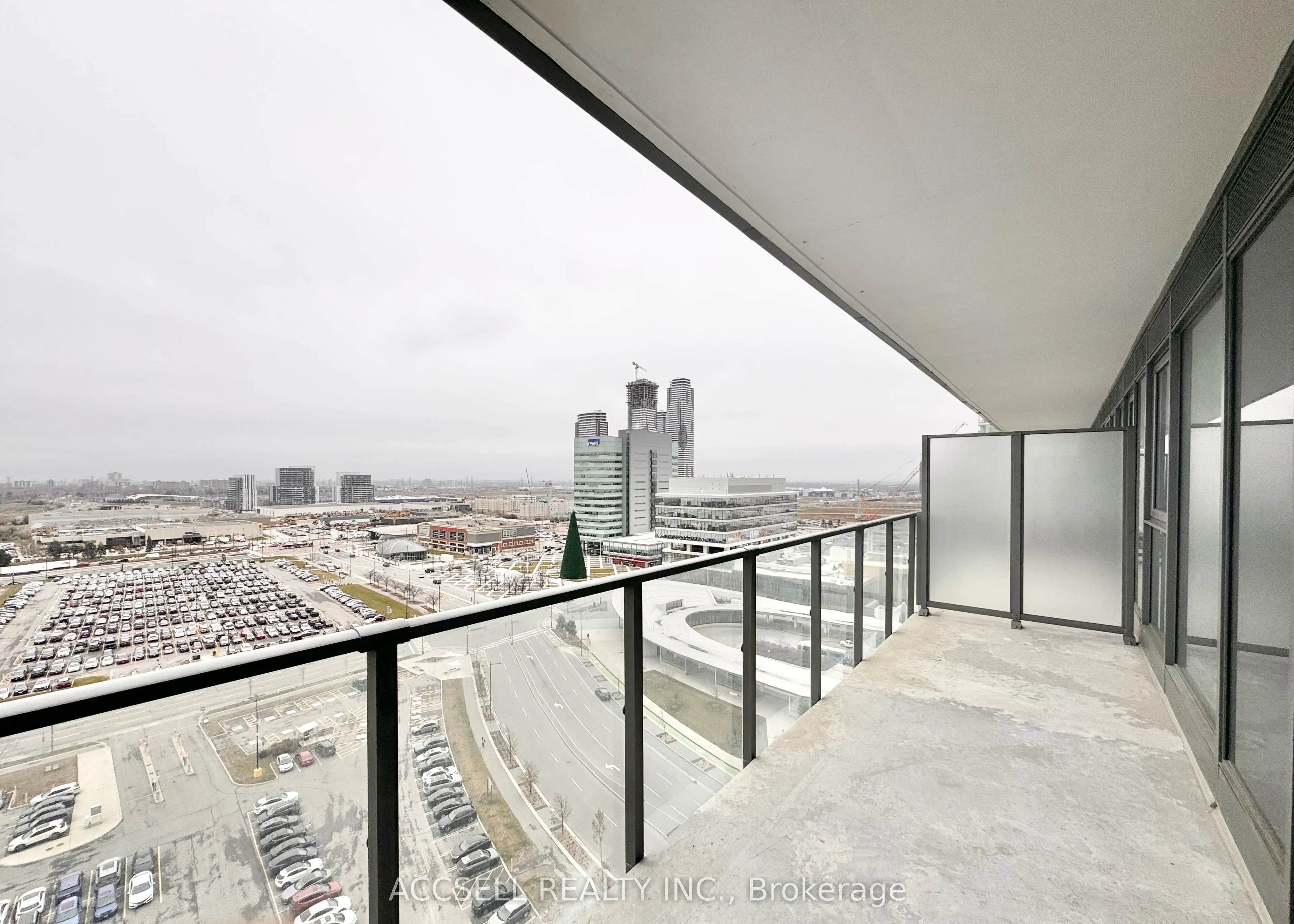 185 Millway Avenue, #W2504