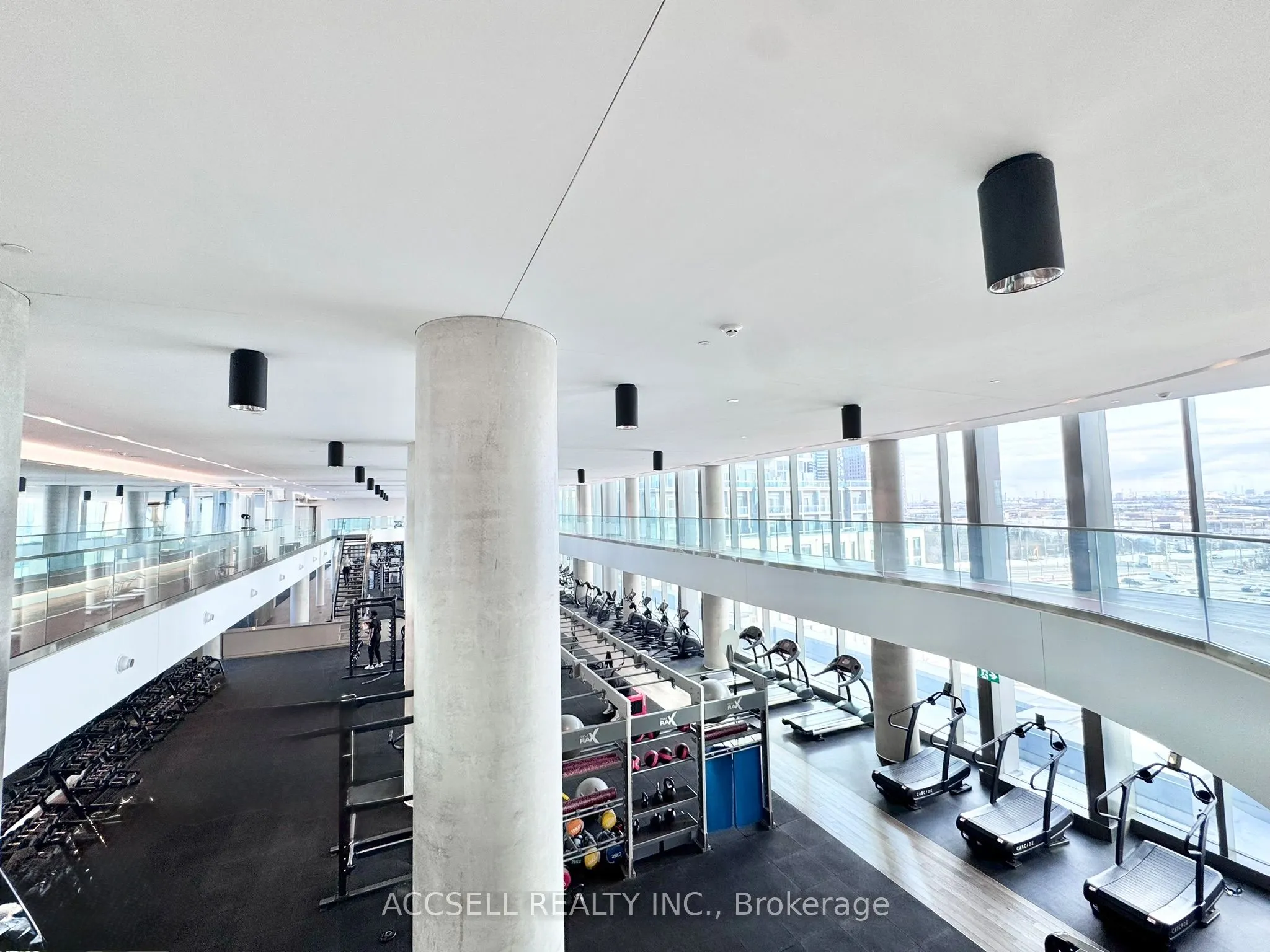185 Millway Avenue, #W2504