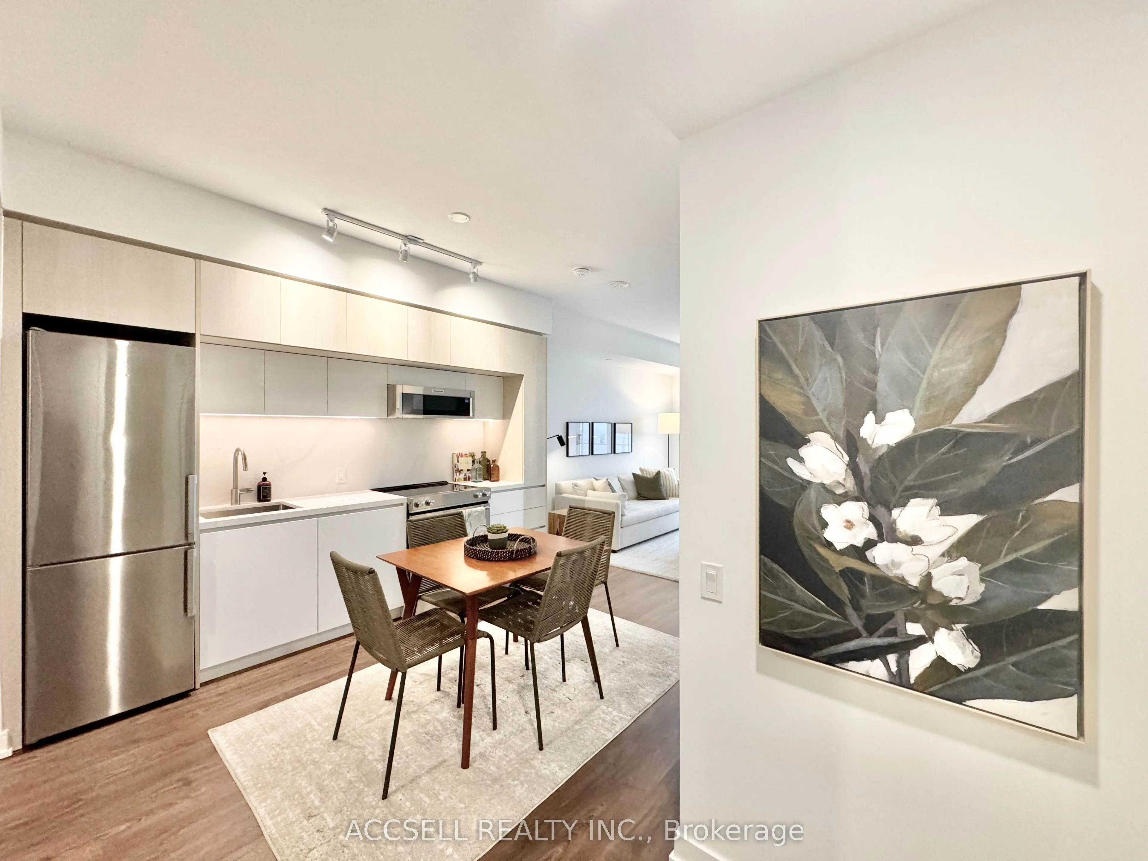 185 Millway Avenue, #W2504