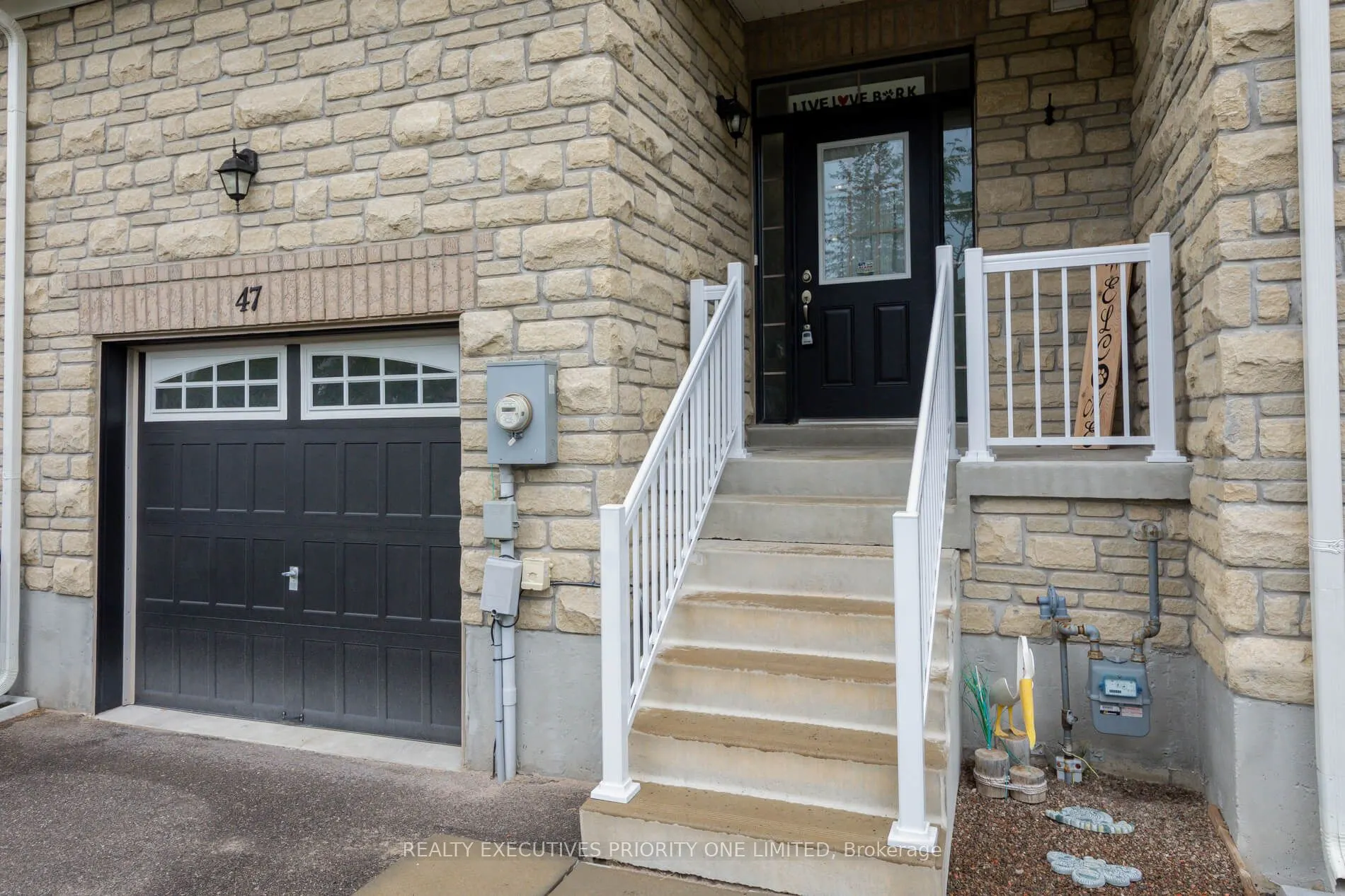 47 Greenwood Drive