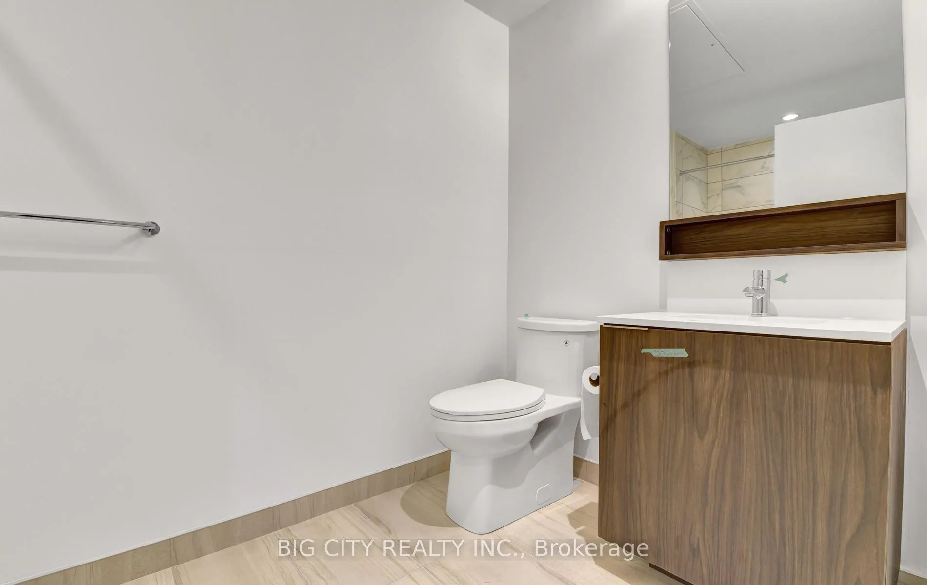 898 Portage Parkway, #1911